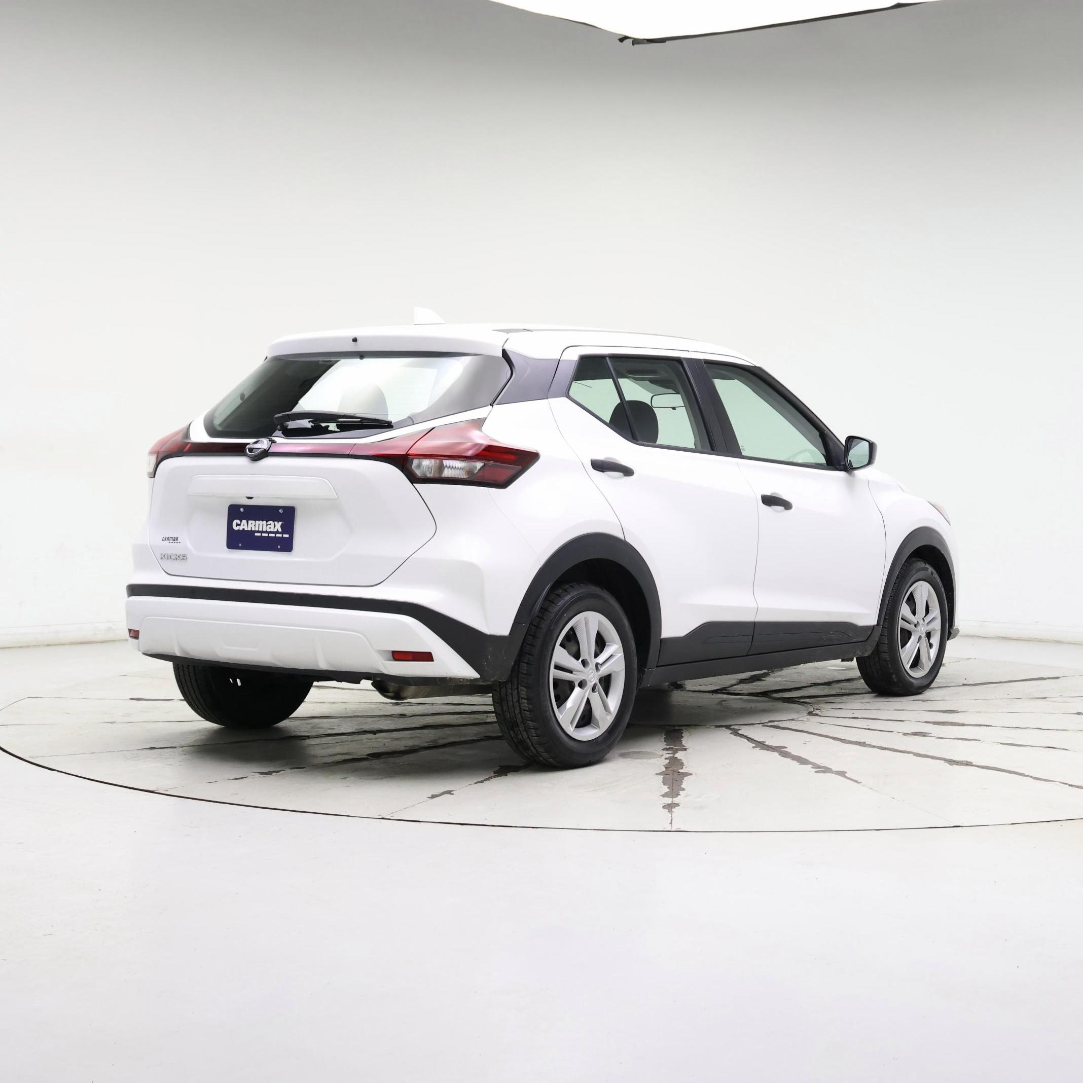 Thumbnail: 2023 Nissan Kicks - 8