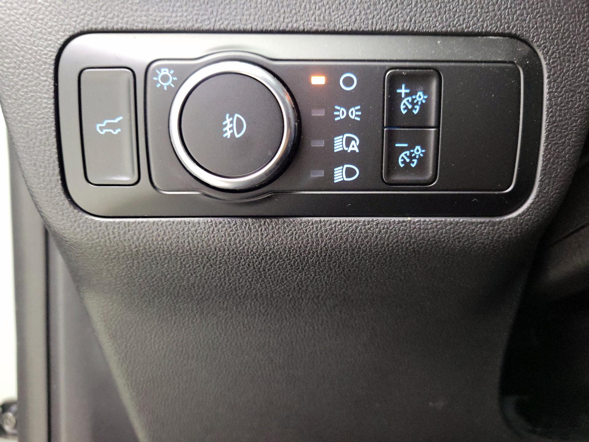 Thumbnail: 2023 Ford Bronco Sport - 13