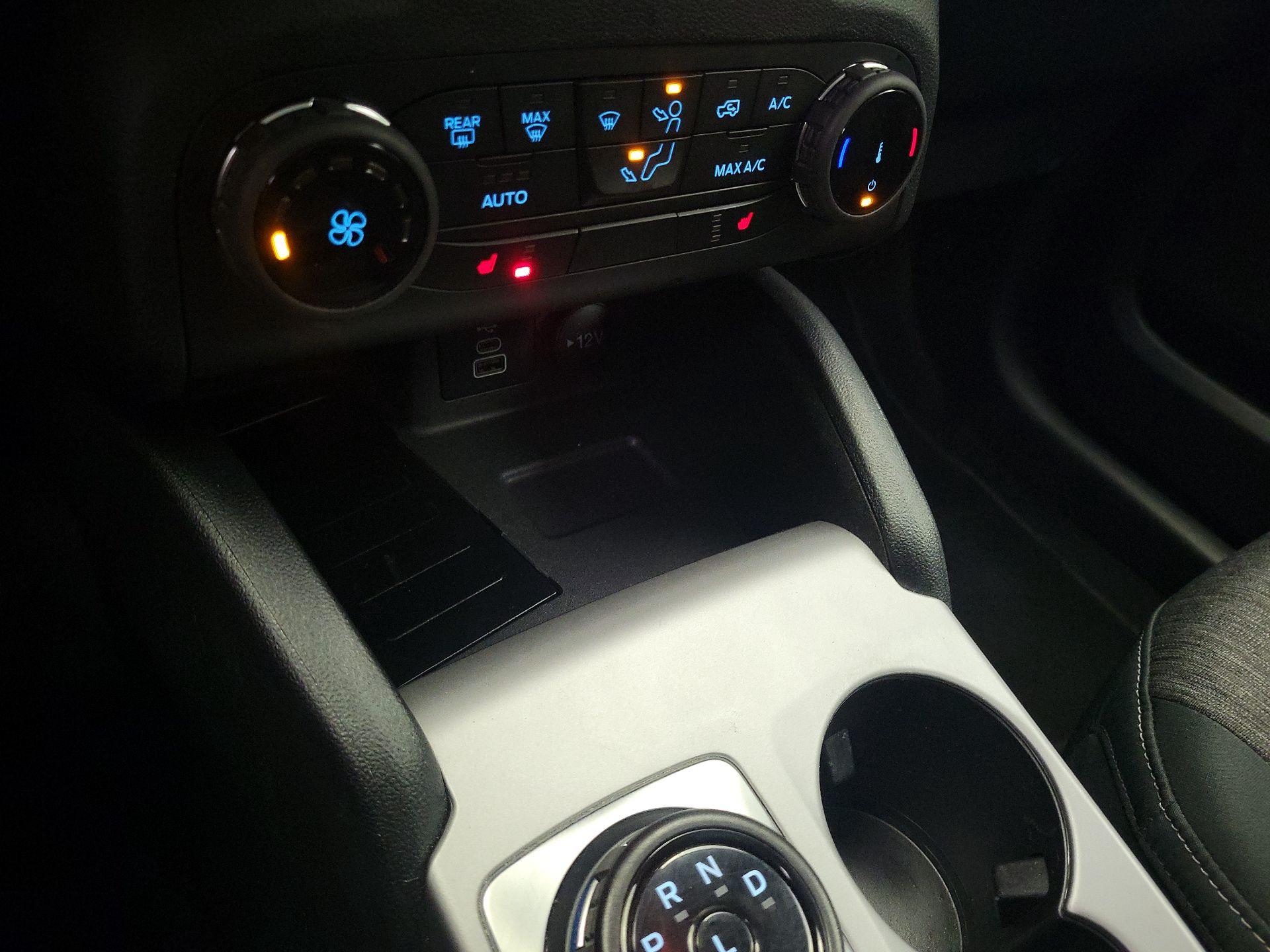 Thumbnail: 2023 Ford Bronco Sport - 16