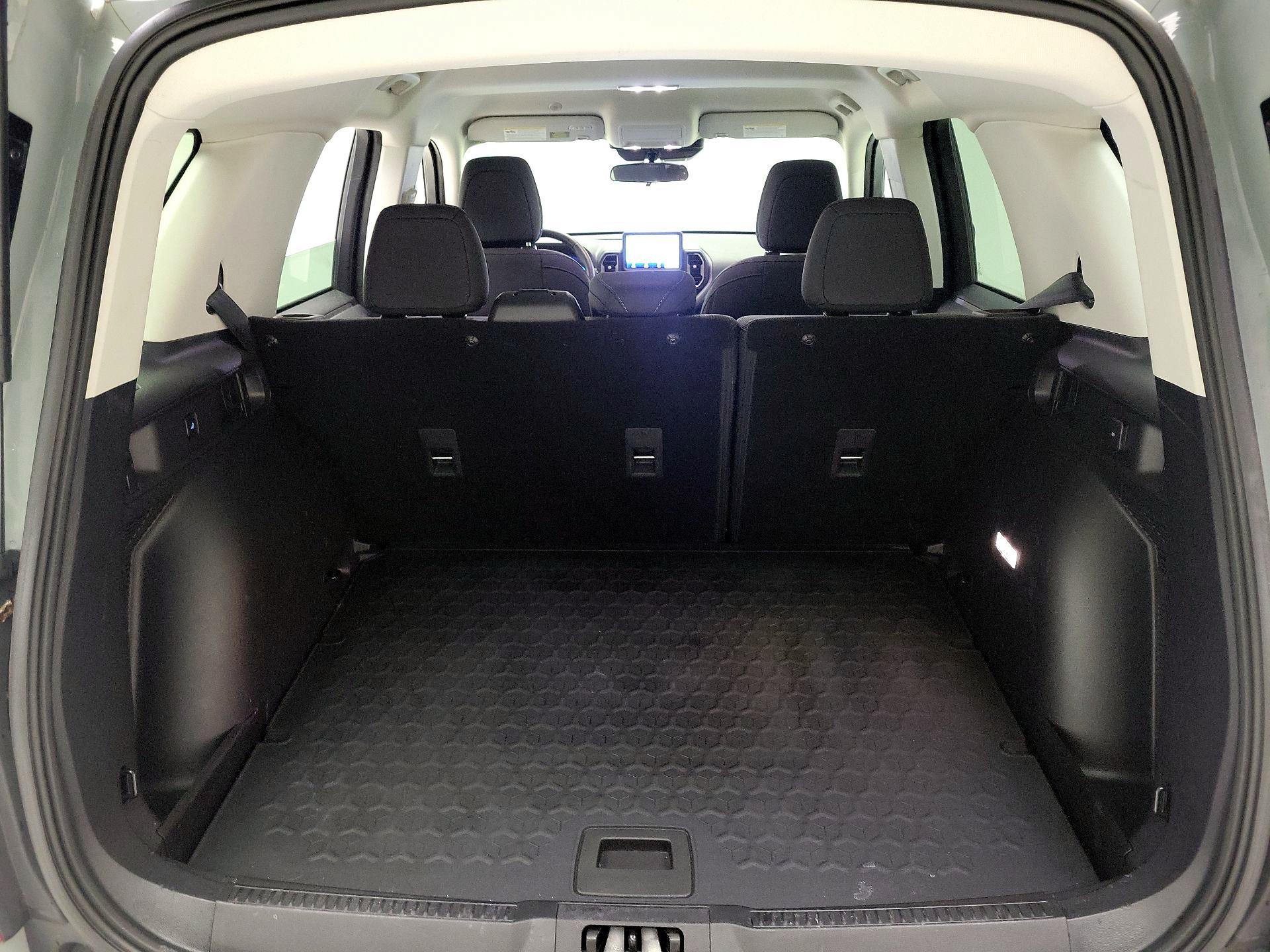 Thumbnail: 2023 Ford Bronco Sport - 20