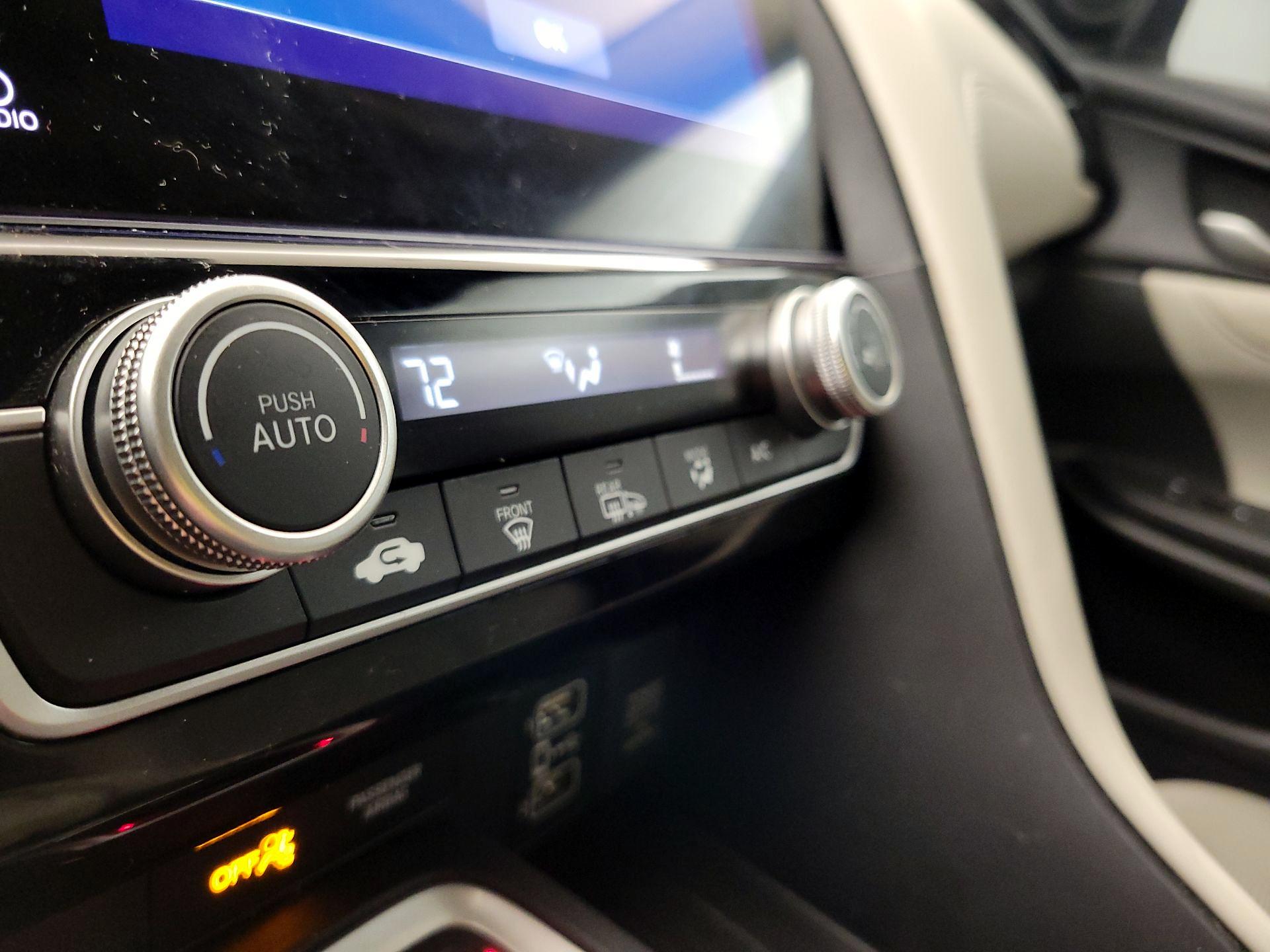 Thumbnail: 2021 Honda Insight - 16