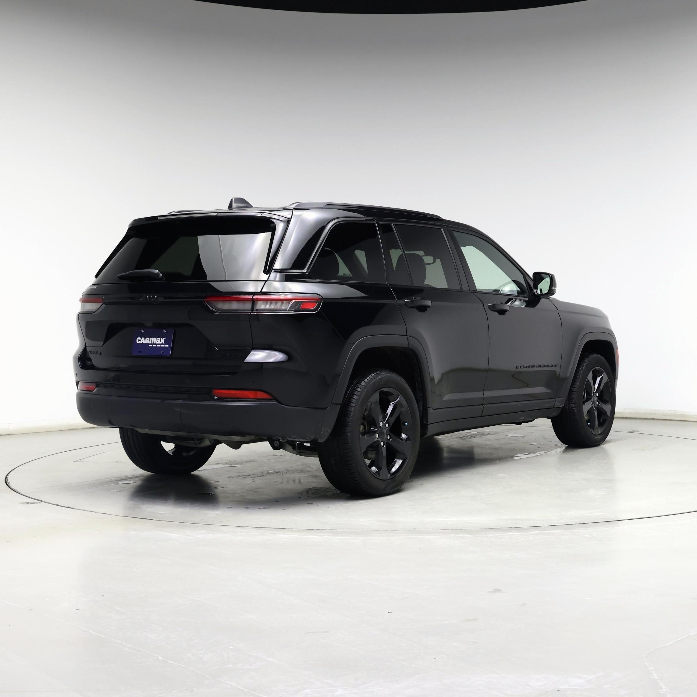 Thumbnail: 2024 Jeep Grand Cherokee - 8