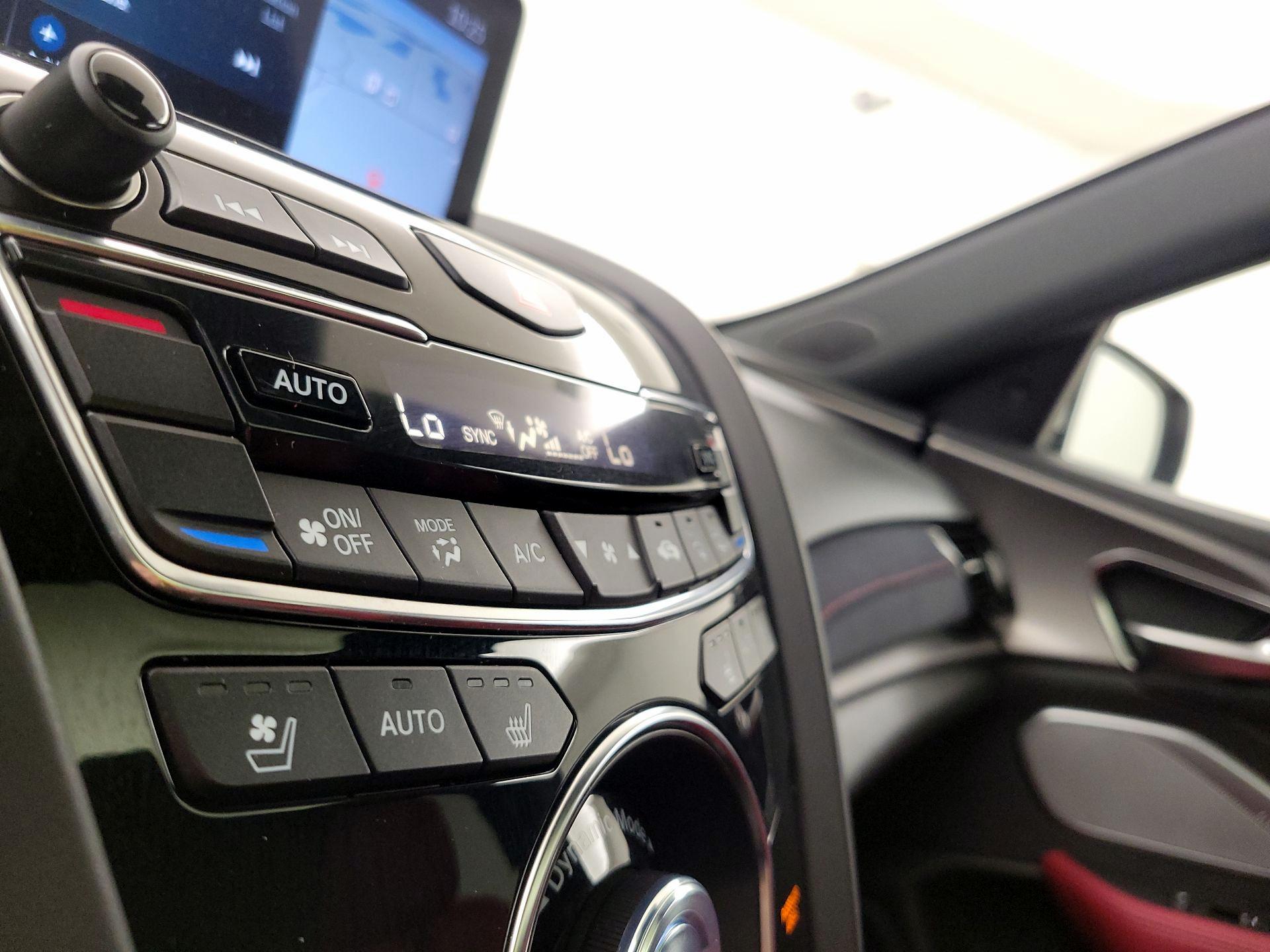 Thumbnail: 2022 Acura RDX - 17