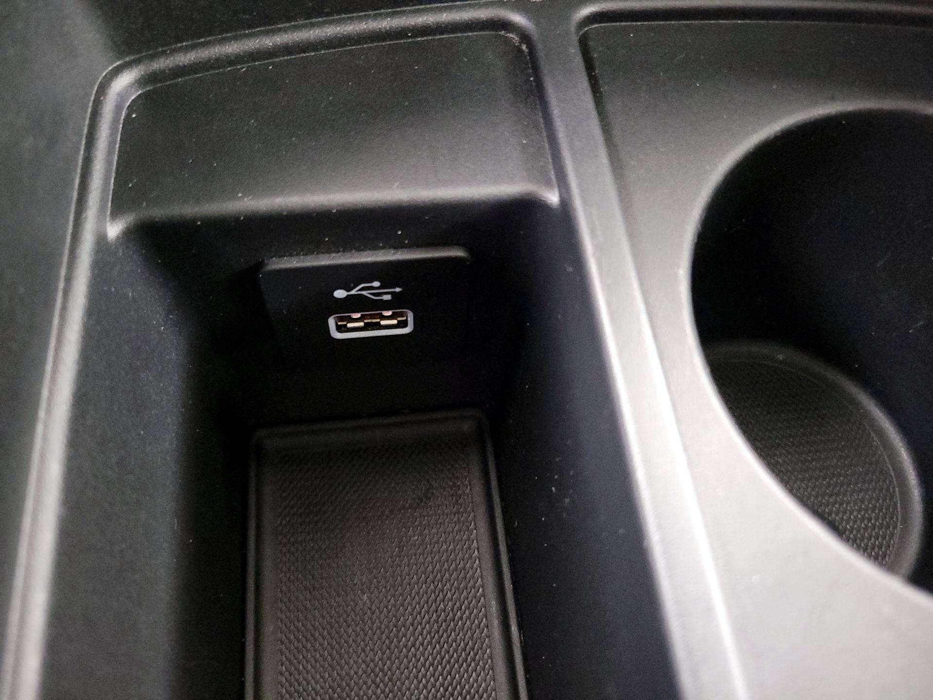 Thumbnail: 2022 Acura RDX - 19