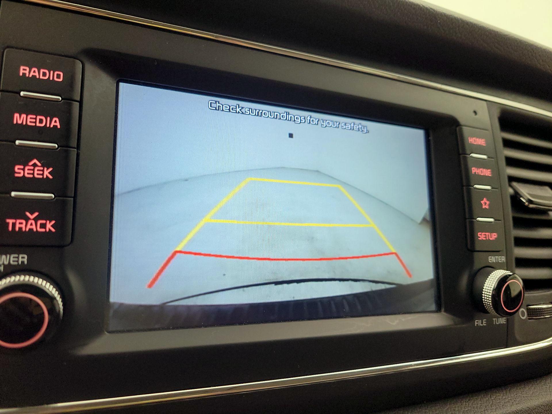 Thumbnail: 2019 Kia Sedona - 14