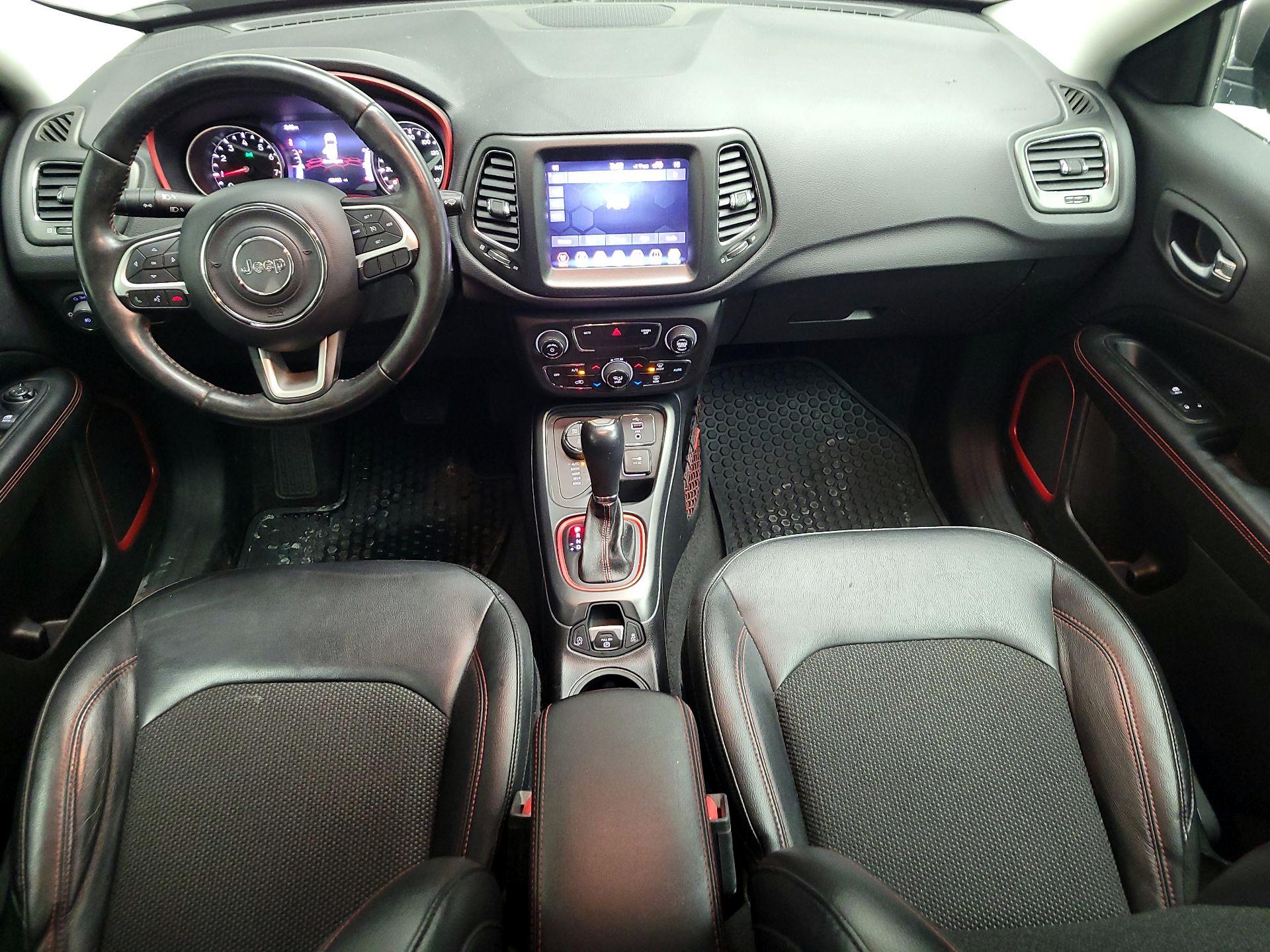 Thumbnail: 2019 Jeep Compass - 9