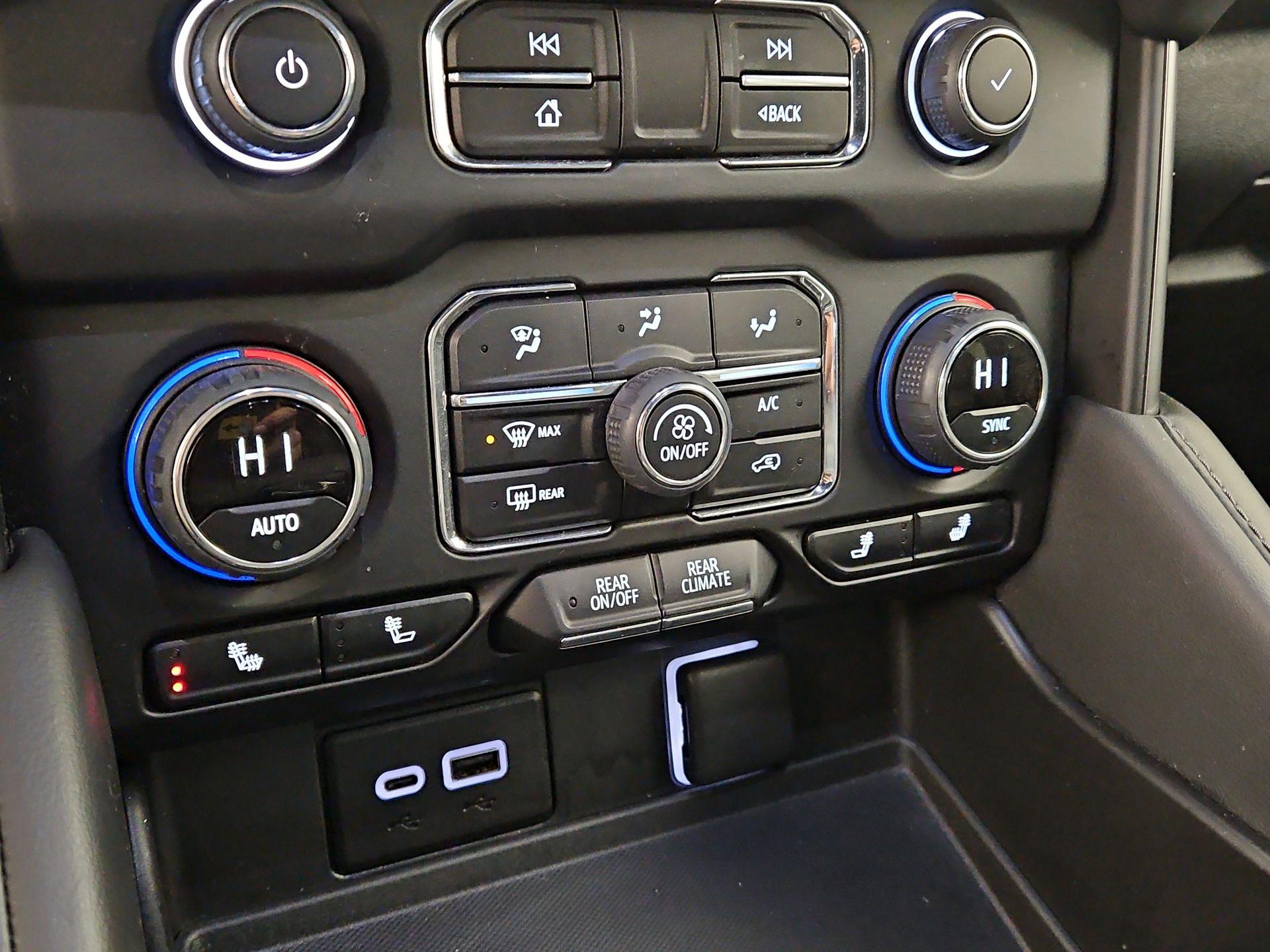 Thumbnail: 2023 Chevrolet Tahoe - 17