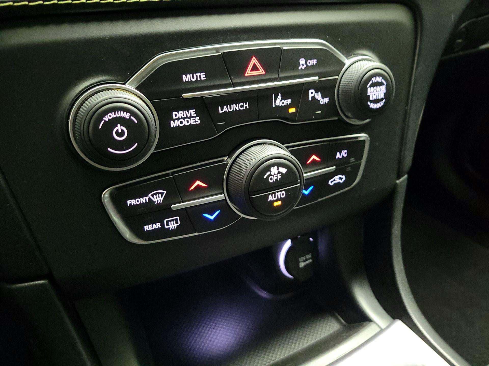 Thumbnail: 2023 Dodge Charger - 17