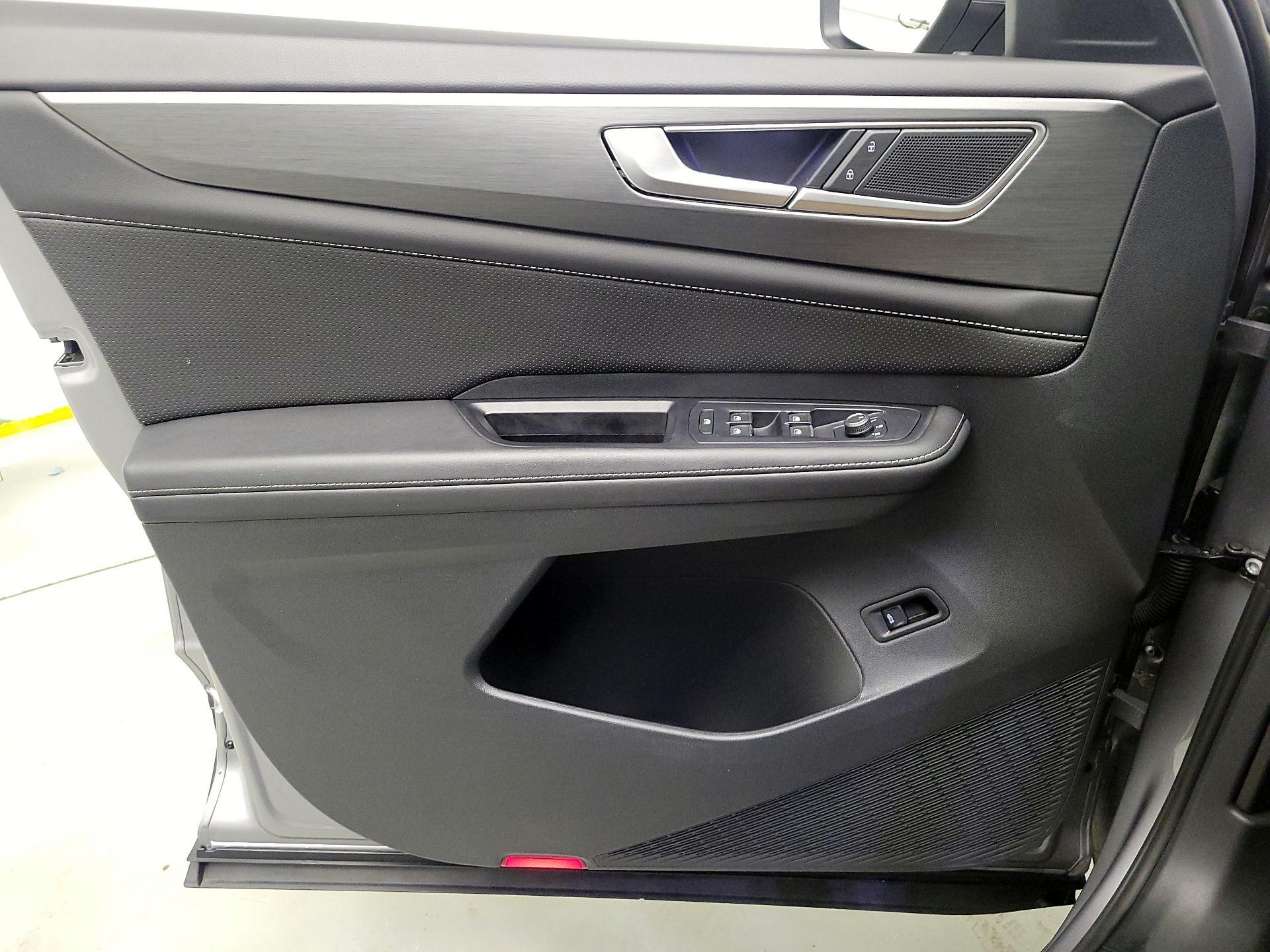 Thumbnail: 2025 Volkswagen Atlas - 12