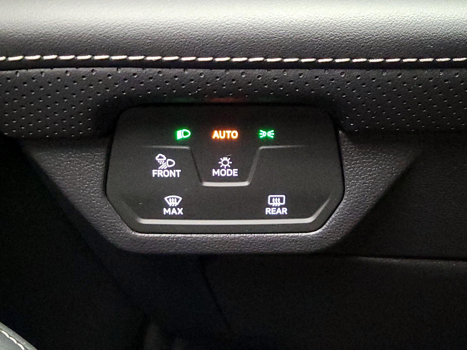 Thumbnail: 2025 Volkswagen Atlas - 13