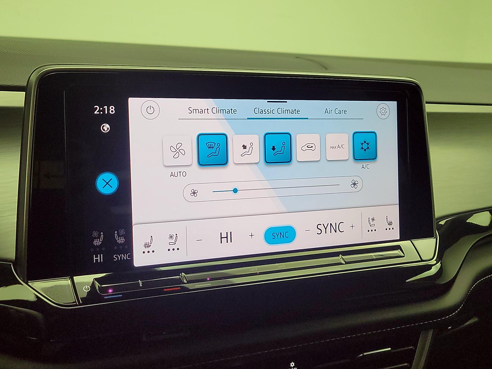 Thumbnail: 2025 Volkswagen Atlas - 16