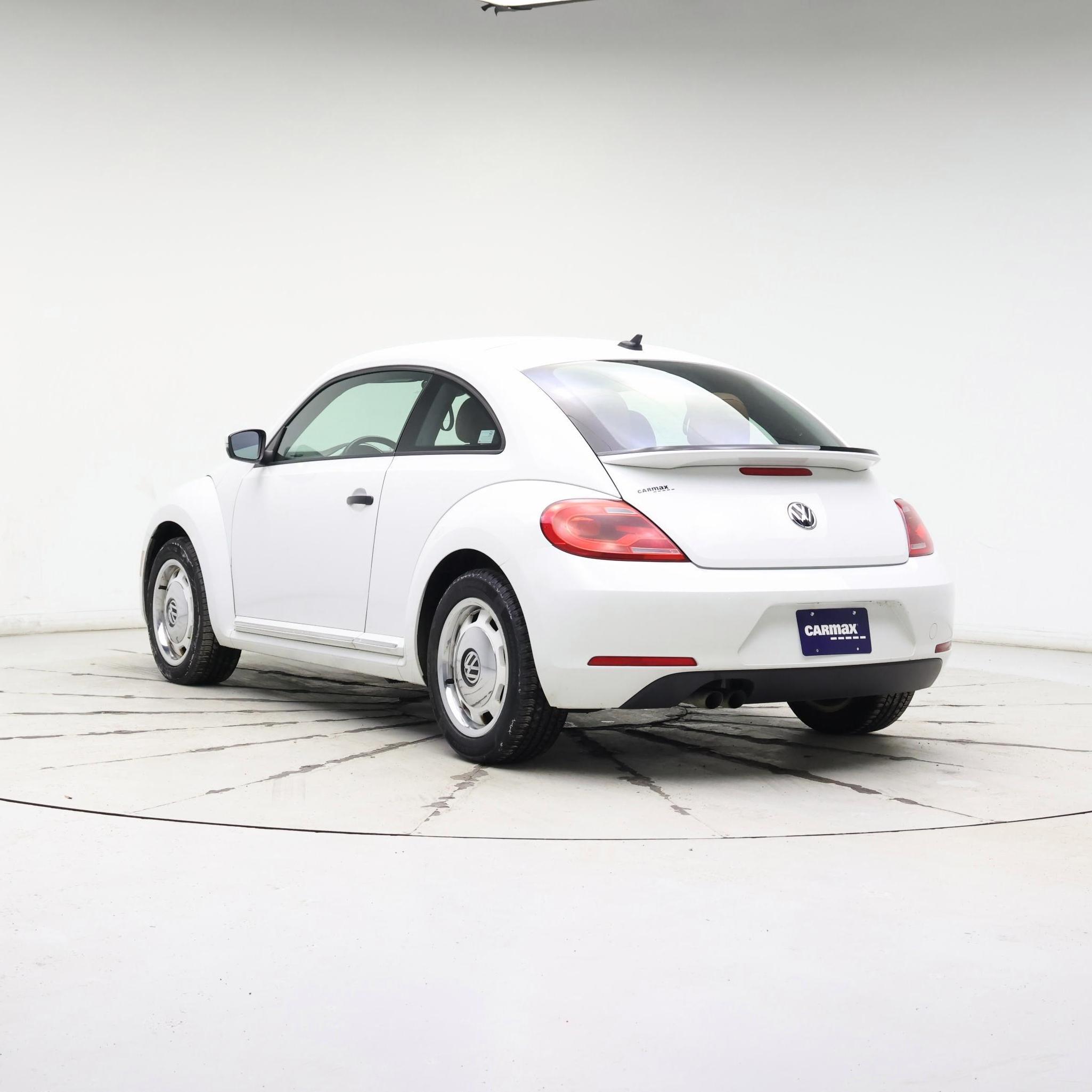 Thumbnail: 2015 Volkswagen Beetle - 2