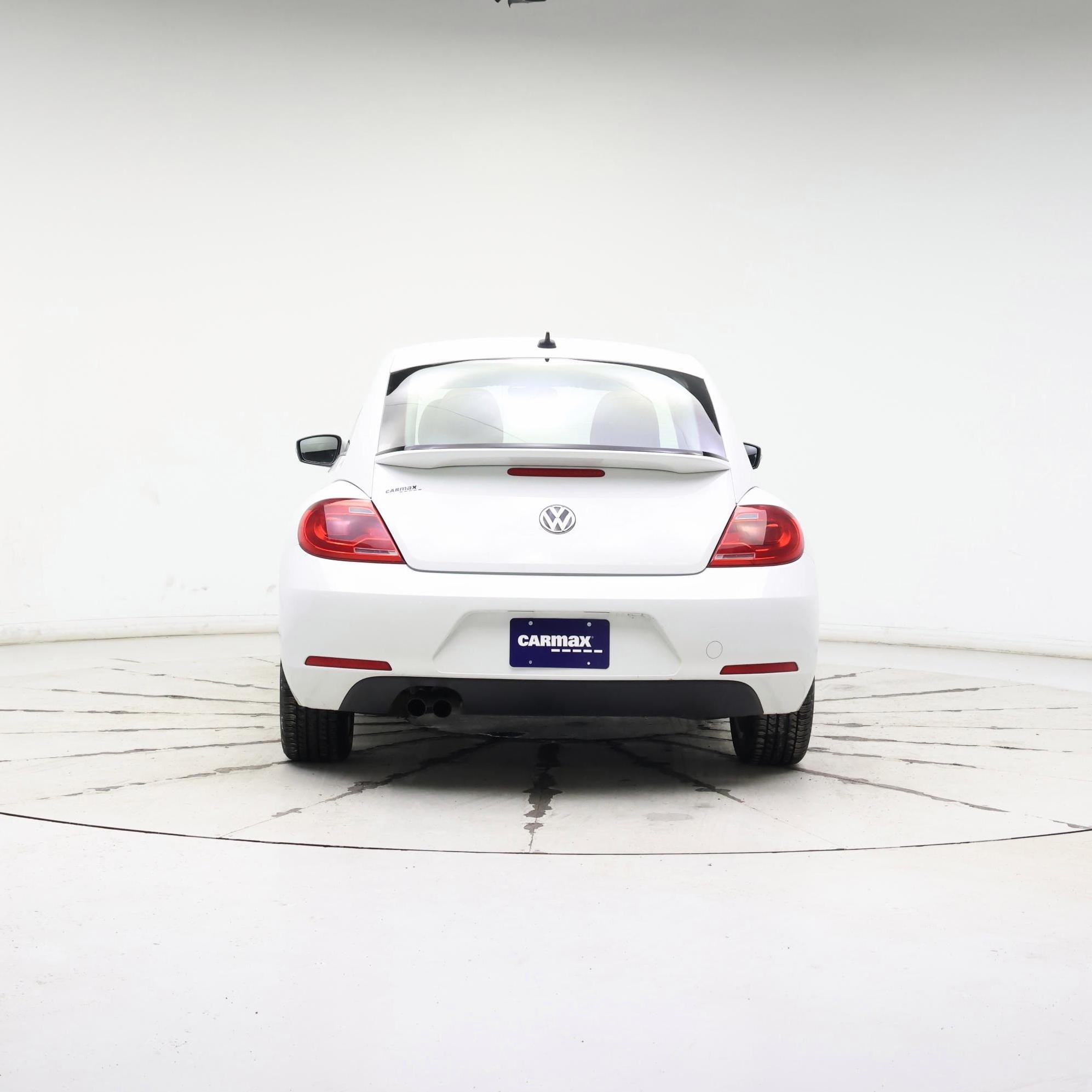 Thumbnail: 2015 Volkswagen Beetle - 6