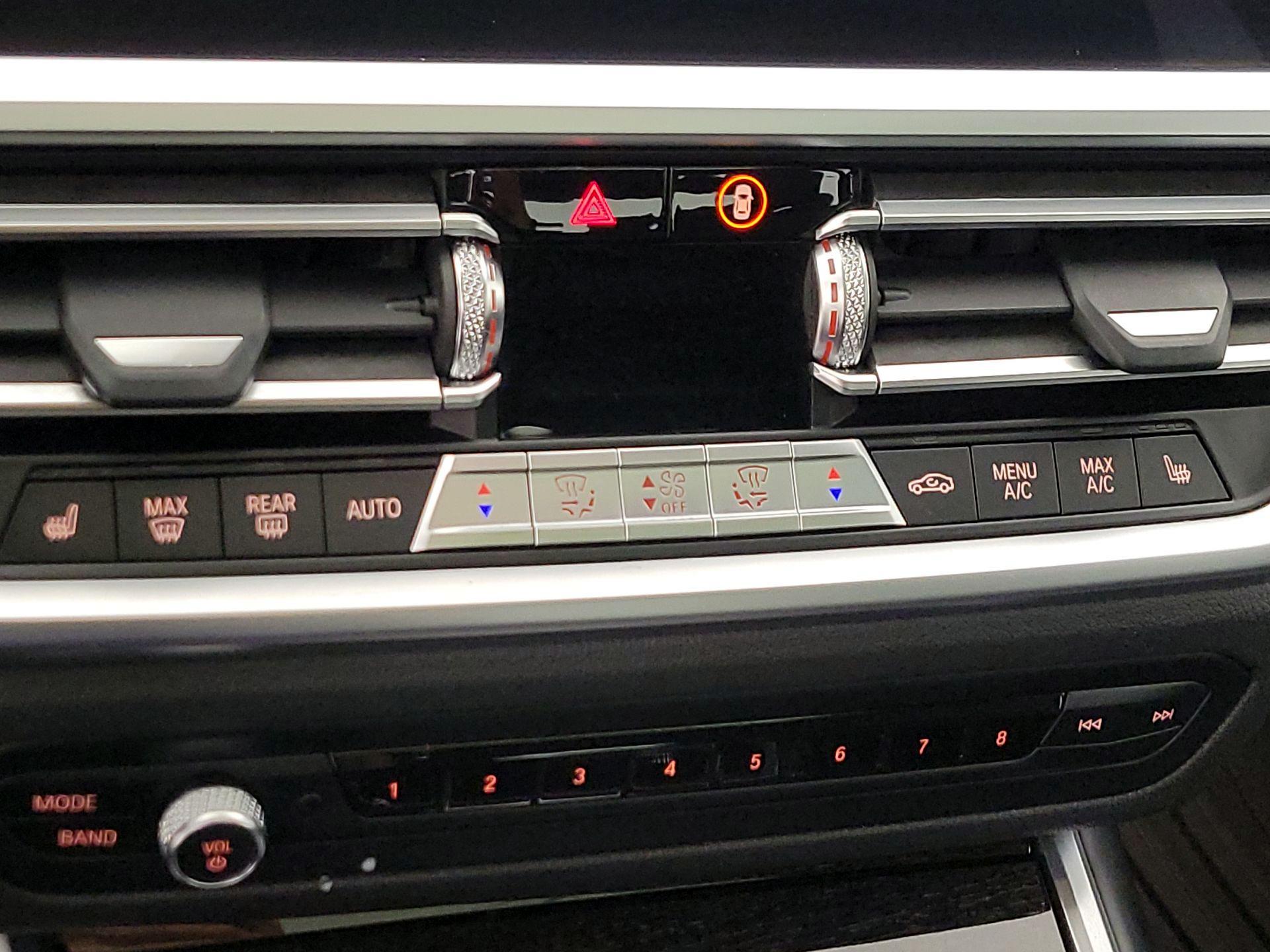 Thumbnail: 2019 BMW 3 Series - 16