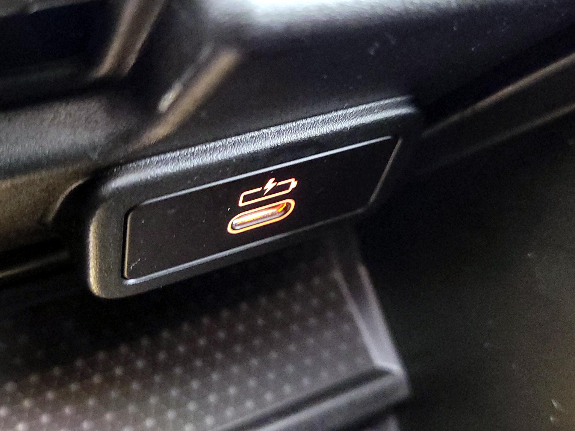 Thumbnail: 2019 BMW 3 Series - 18