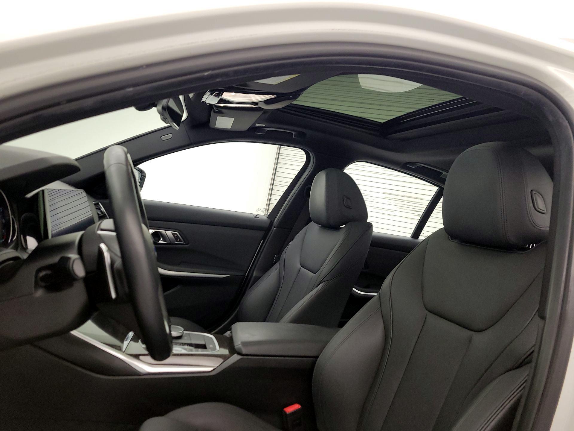 Thumbnail: 2019 BMW 3 Series - 19