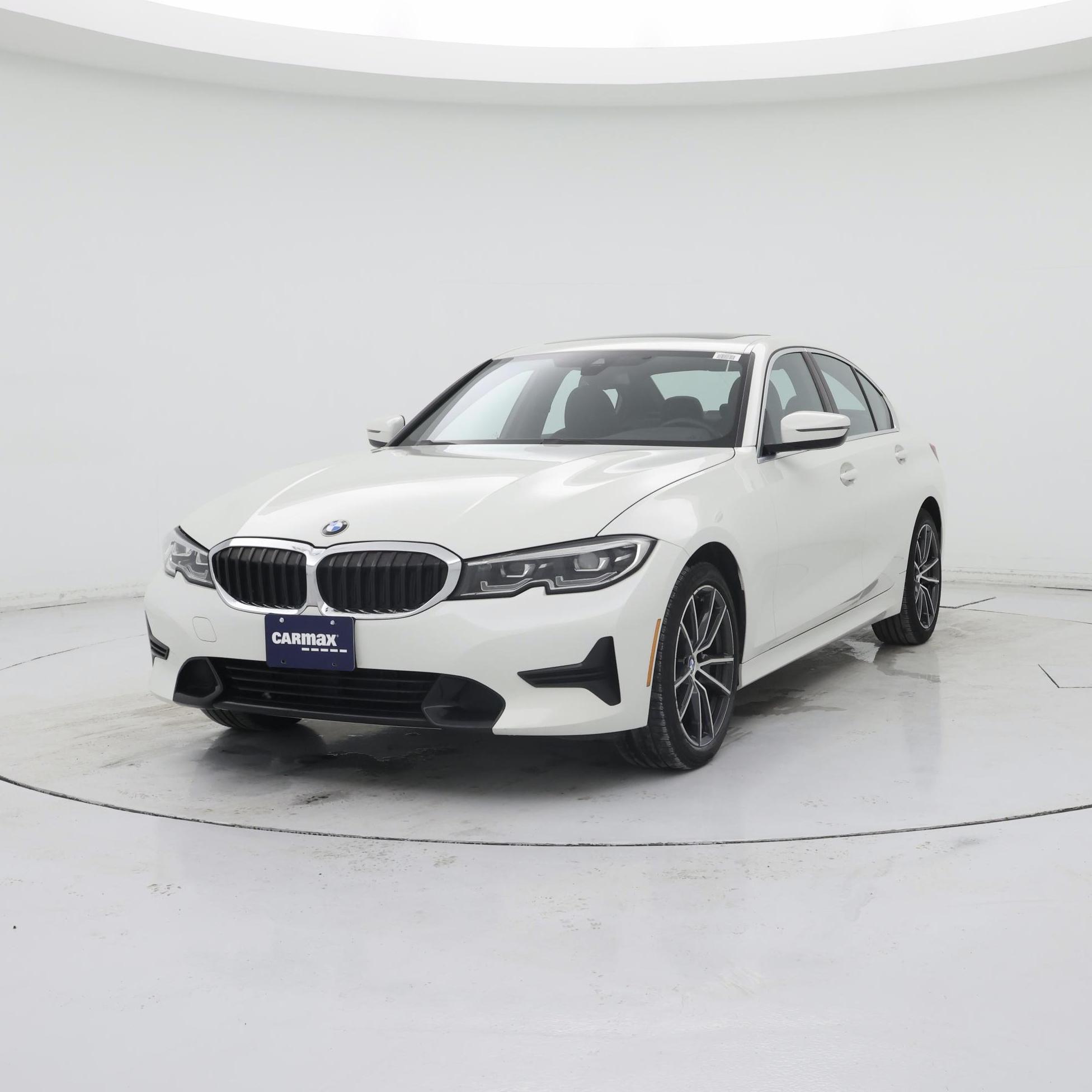 Thumbnail: 2019 BMW 3 Series - 4