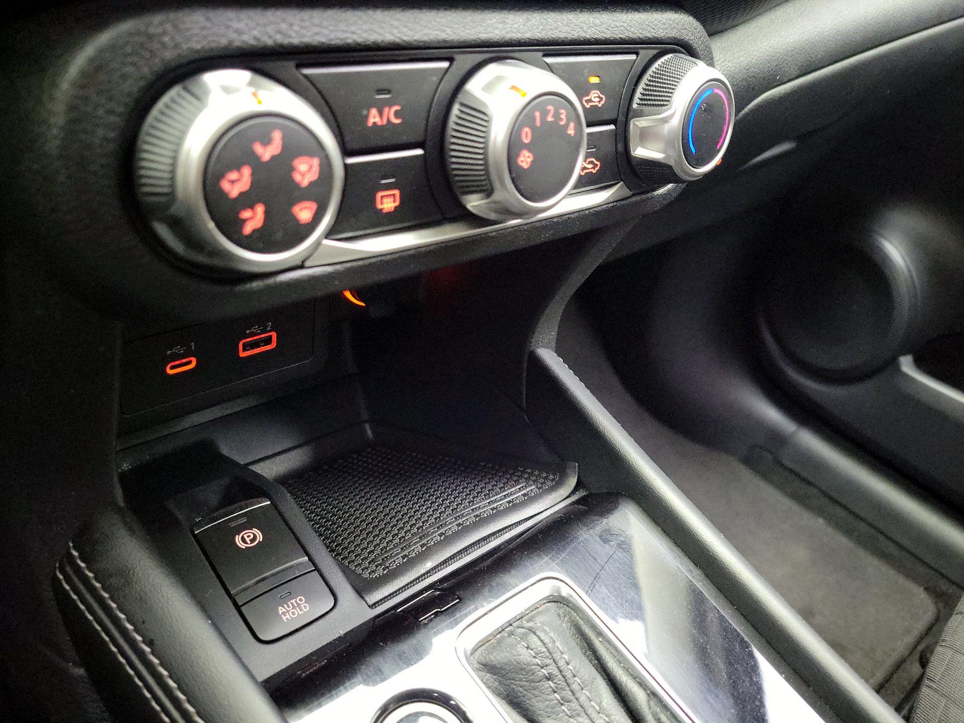 Thumbnail: 2023 Nissan Kicks - 15