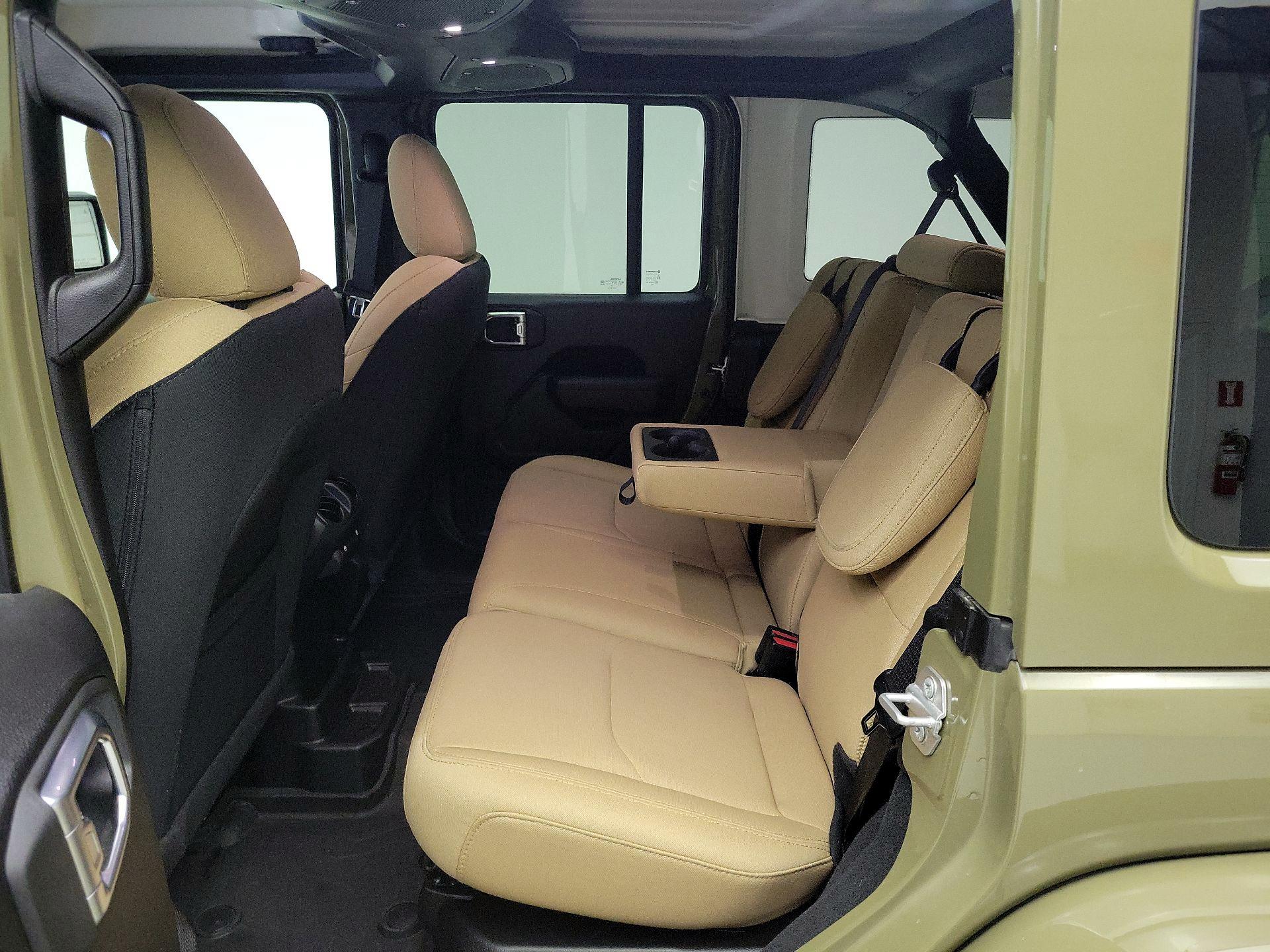 Thumbnail: 2025 Jeep Wrangler - 19