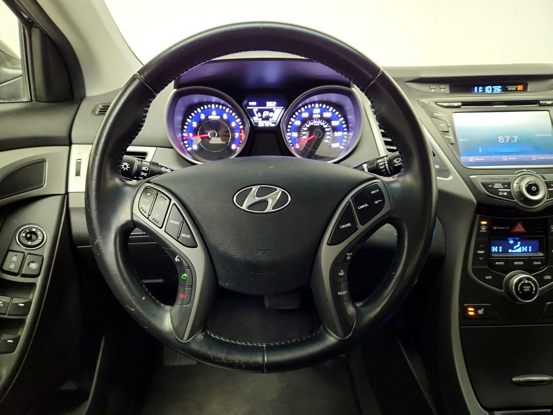 Thumbnail: 2014 Hyundai Elantra - 10