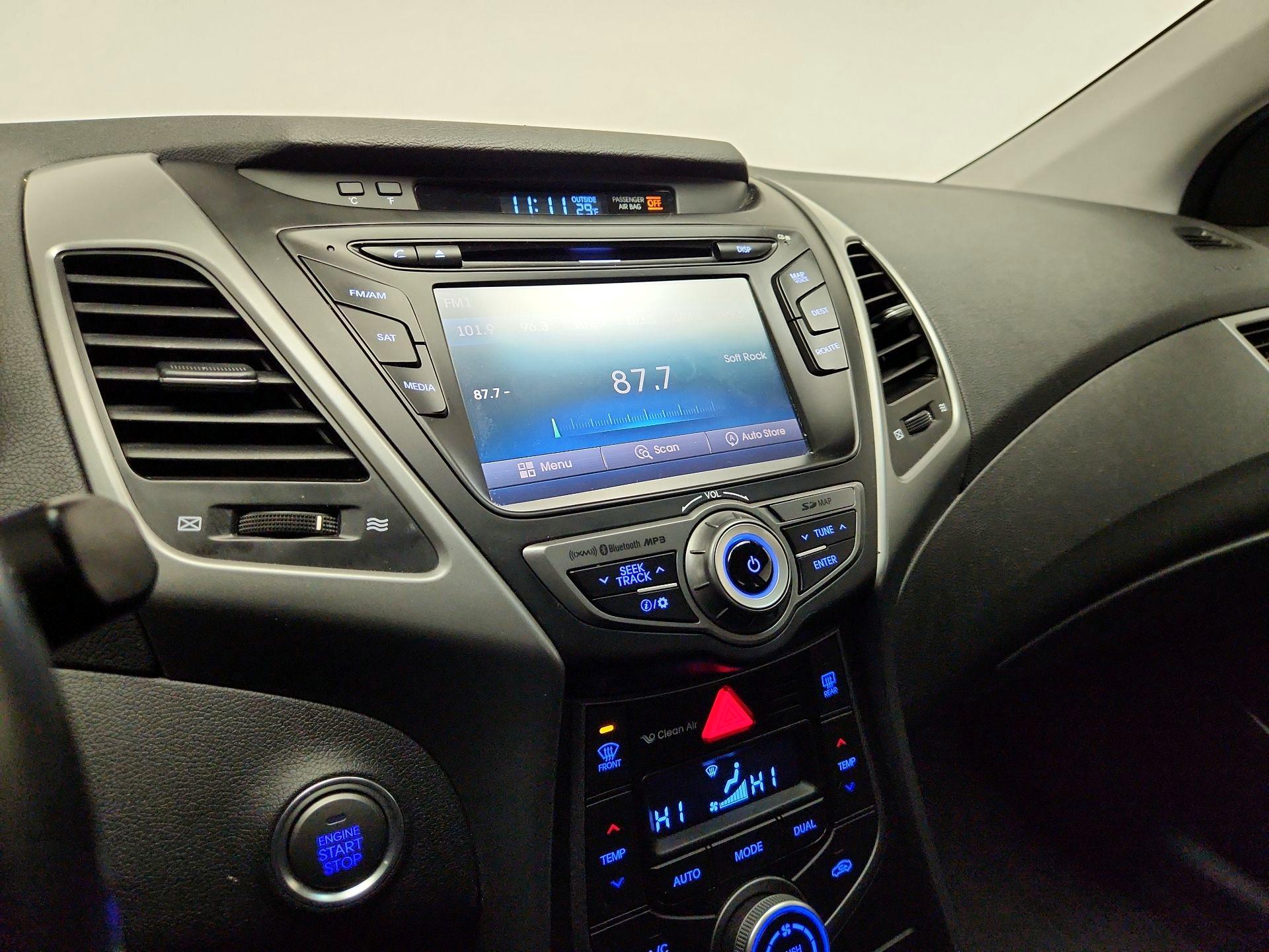 Thumbnail: 2014 Hyundai Elantra - 16