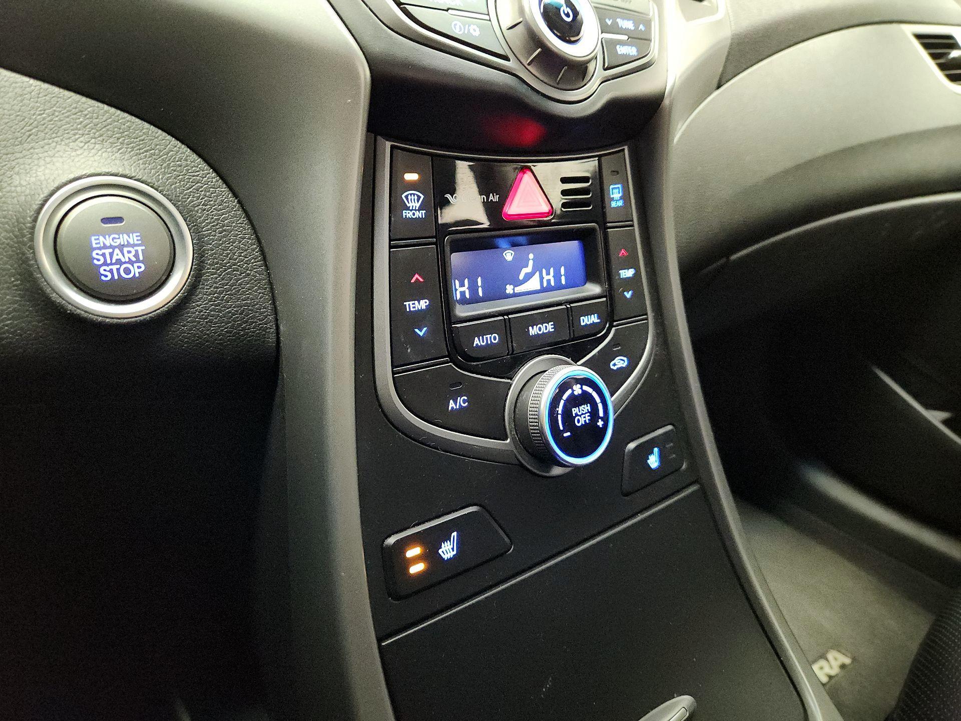 Thumbnail: 2014 Hyundai Elantra - 17