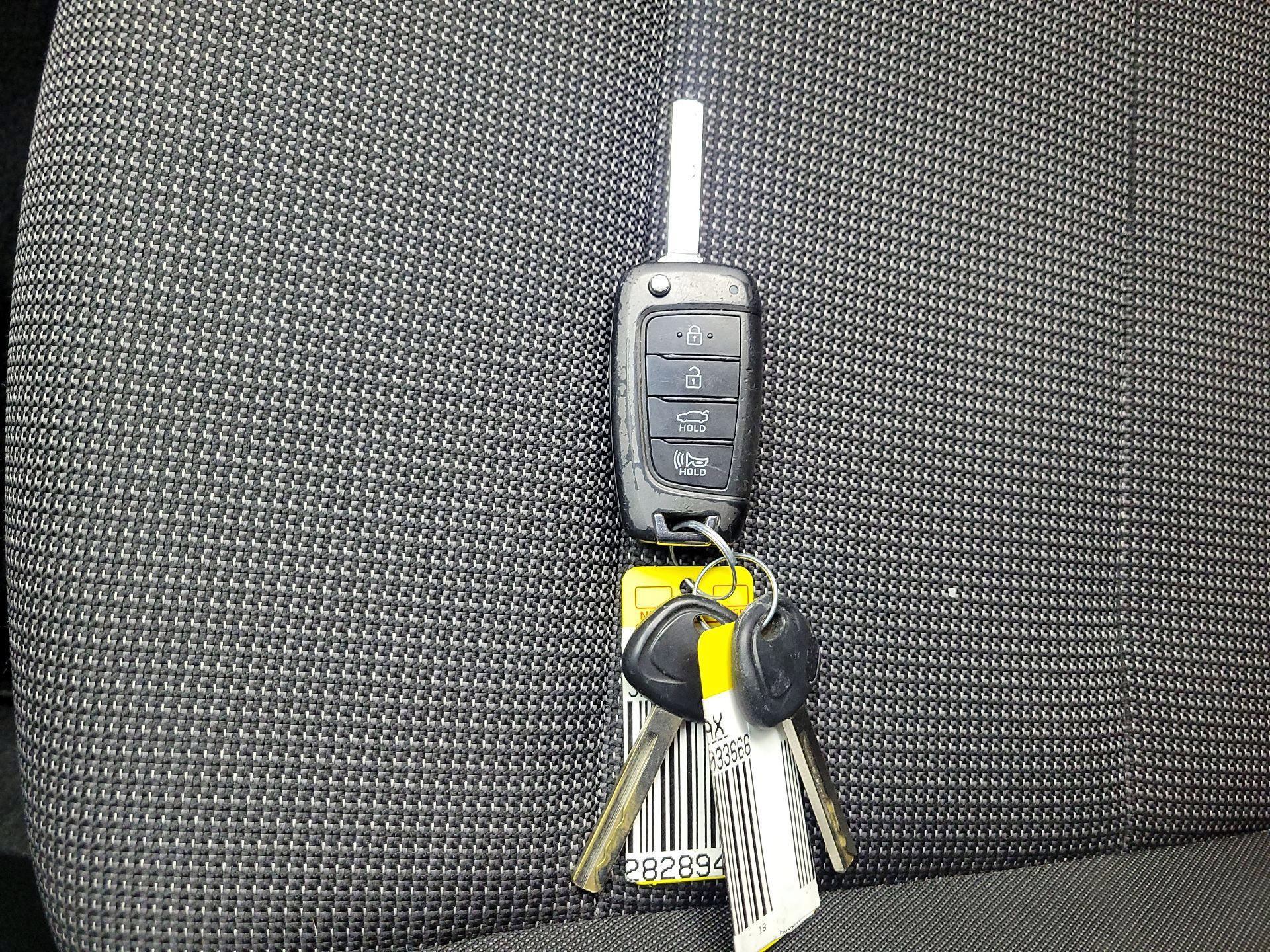 Thumbnail: 2018 Hyundai Accent - 20