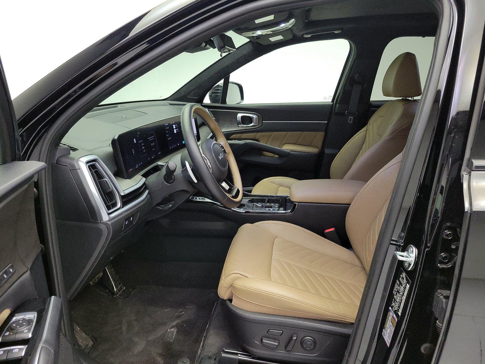 Thumbnail: 2025 Kia Sorento - 11