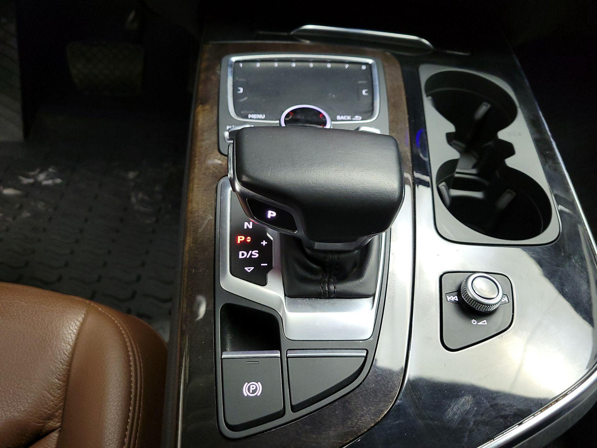 Thumbnail: 2019 Audi Q7 - 17