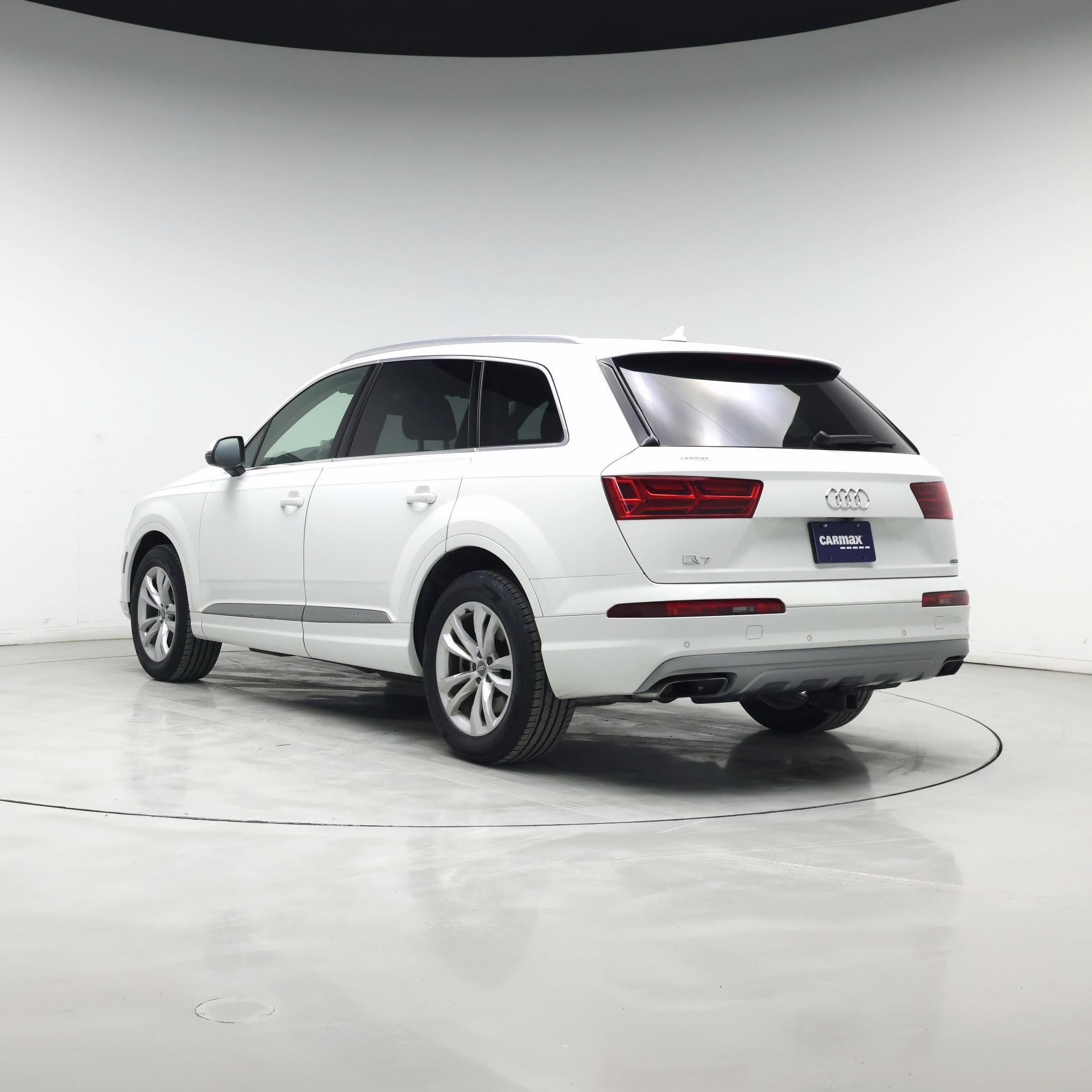 Thumbnail: 2019 Audi Q7 - 2