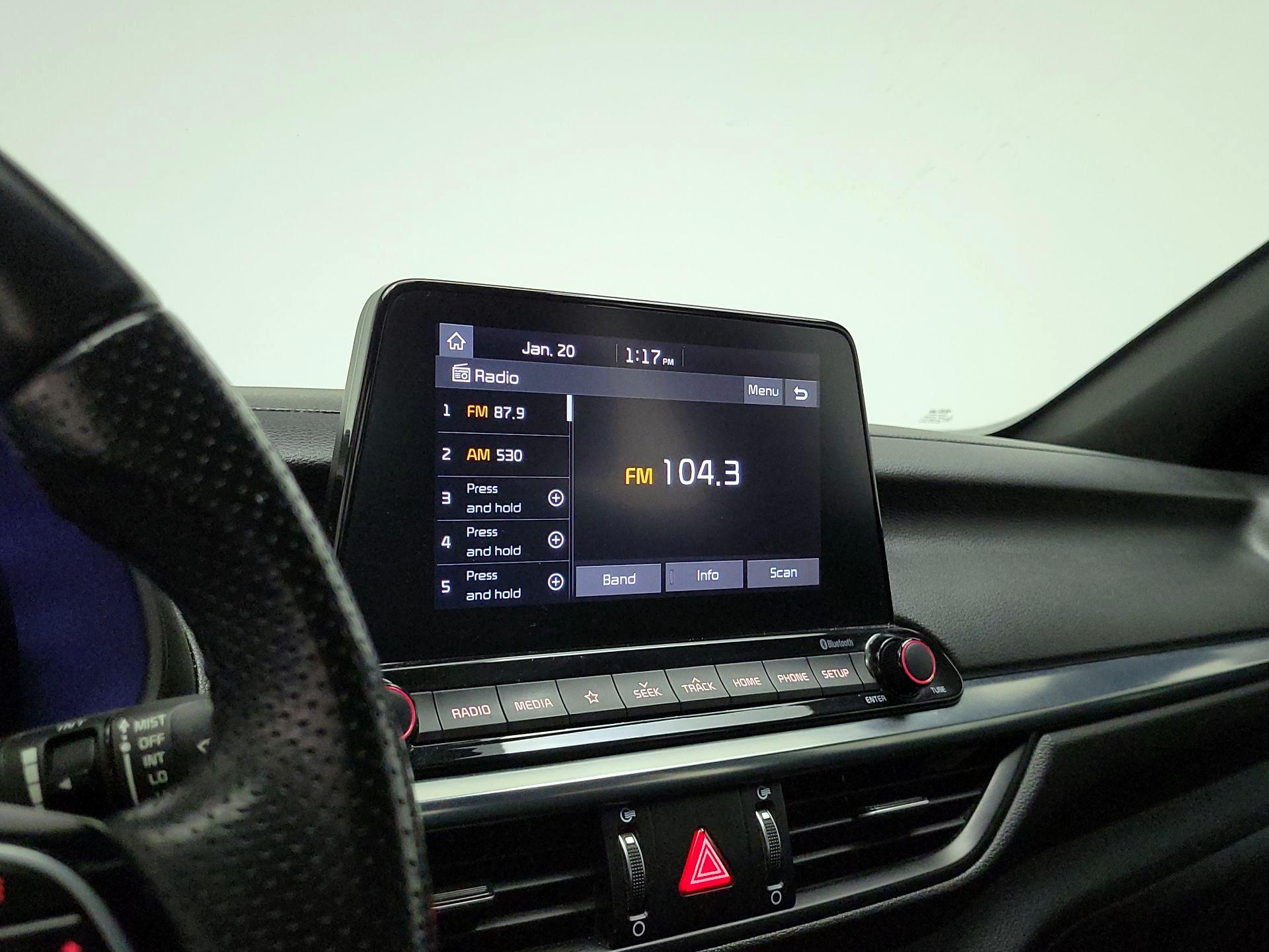 Thumbnail: 2021 Kia Forte - 15