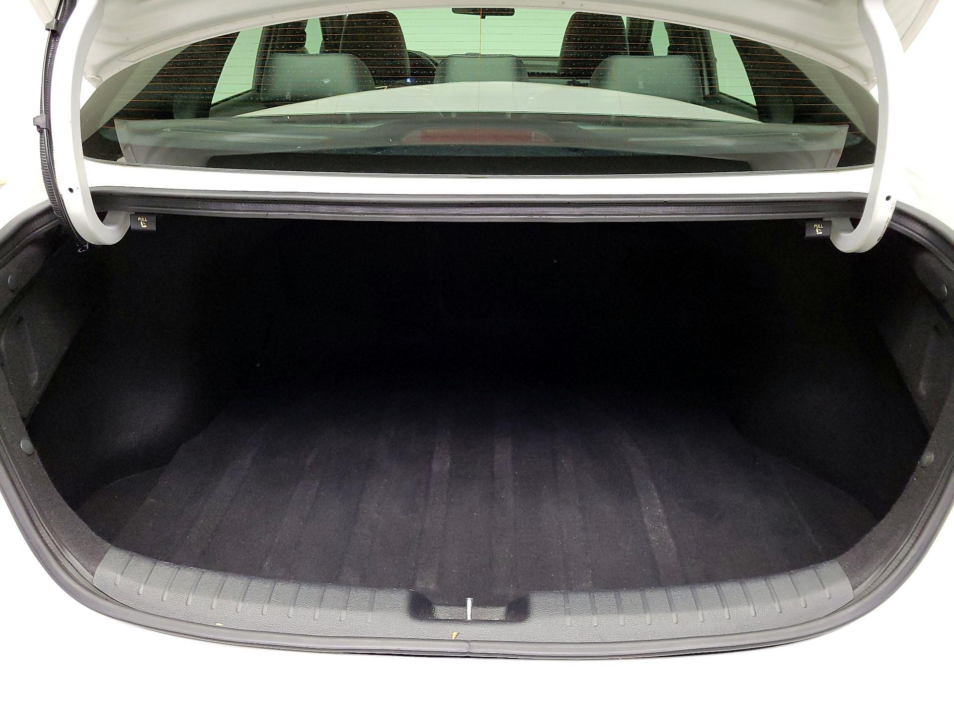 Thumbnail: 2021 Kia Forte - 20