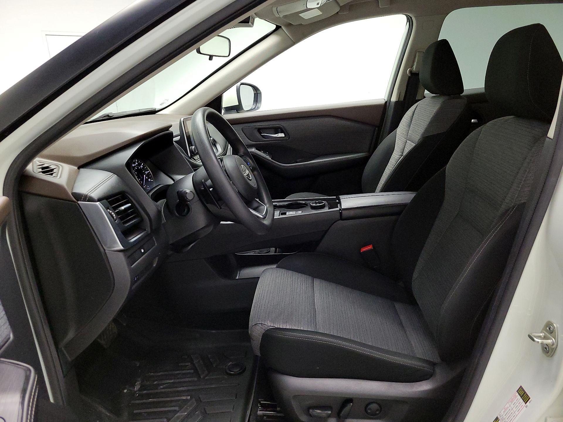 Thumbnail: 2023 Nissan Rogue - 11