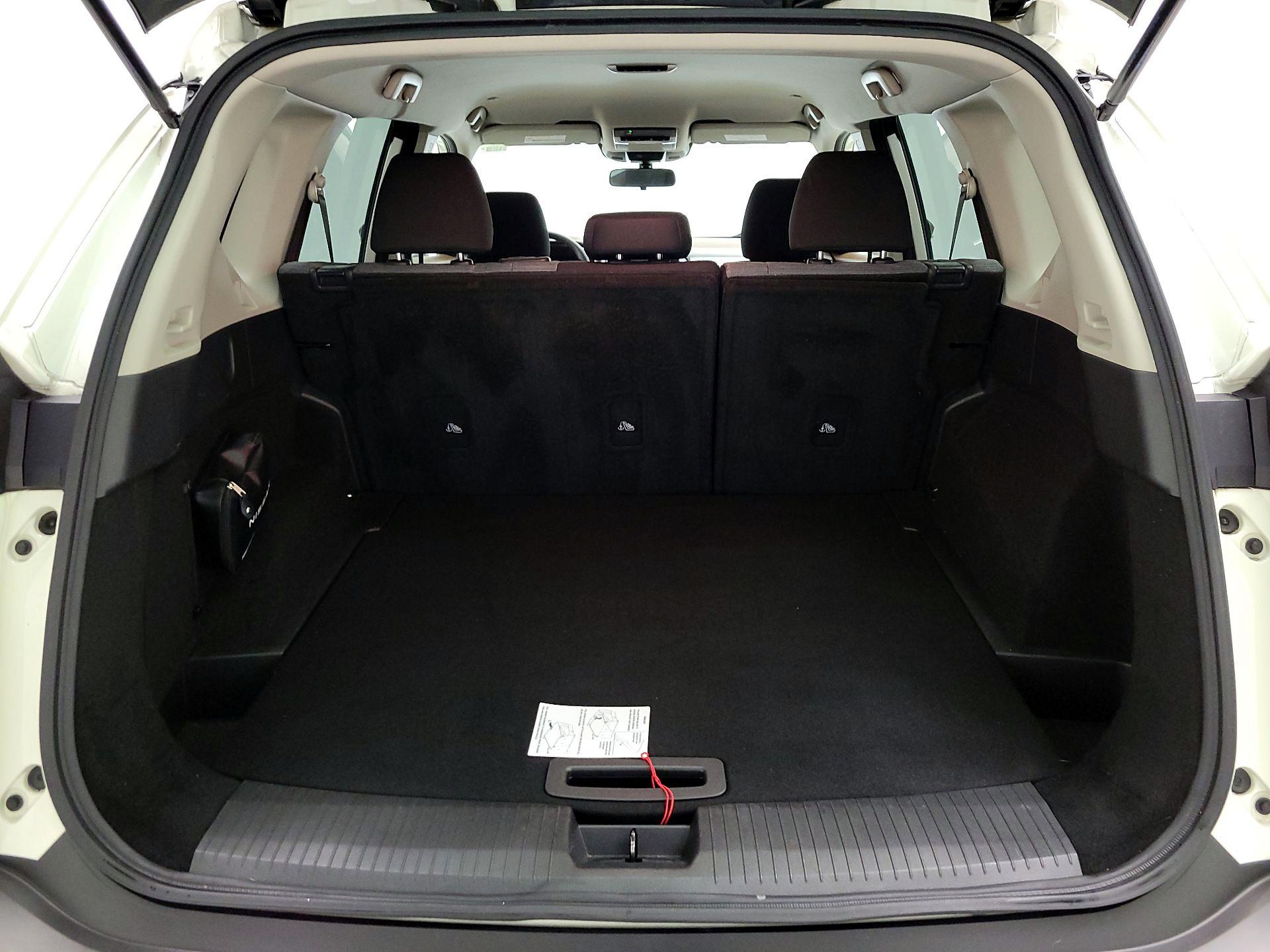 Thumbnail: 2023 Nissan Rogue - 19