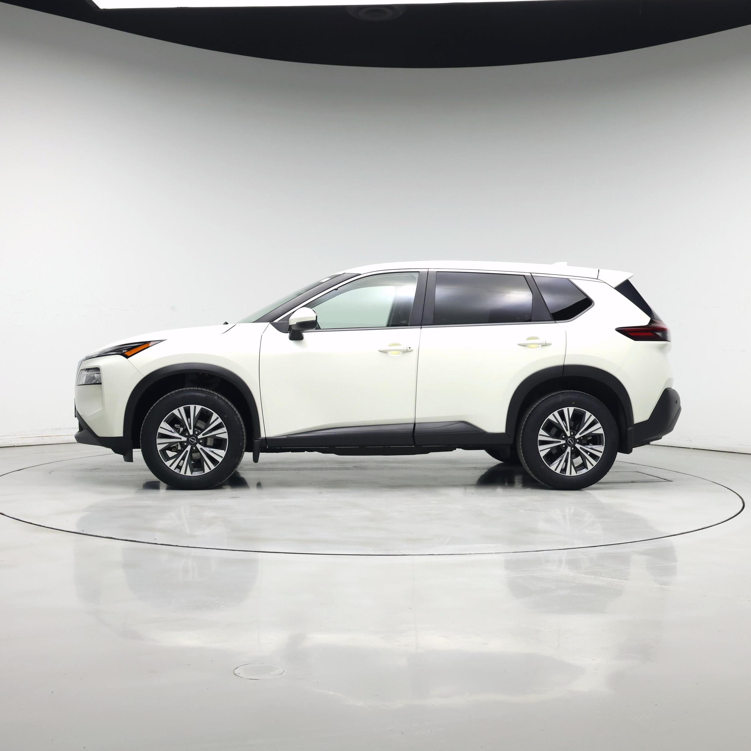 Thumbnail: 2023 Nissan Rogue - 3