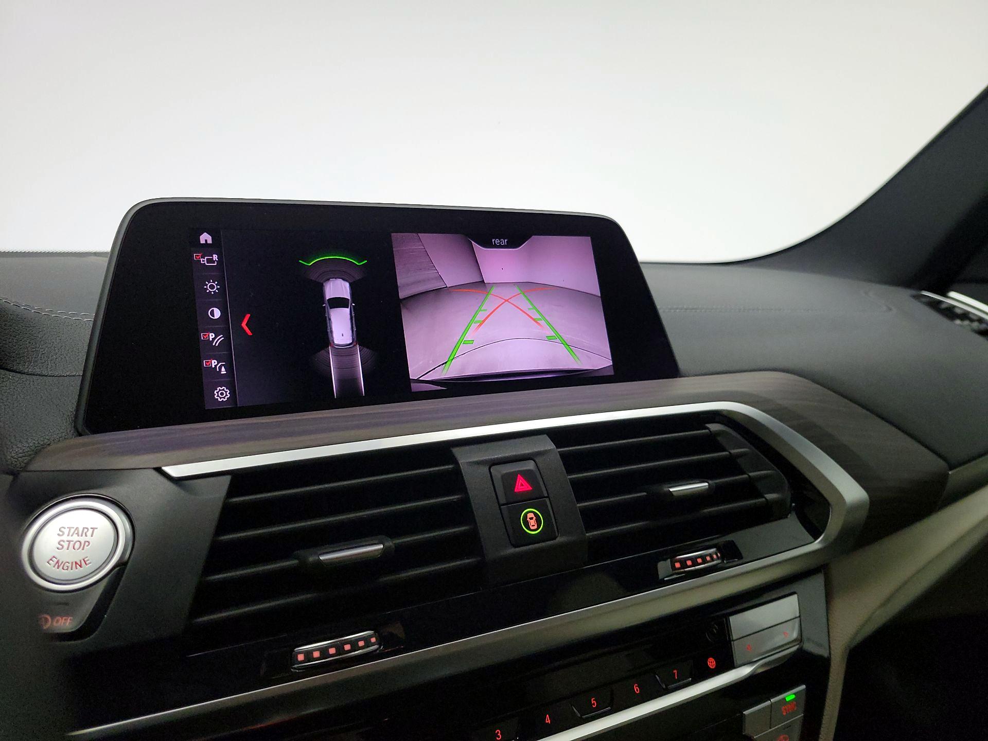 Thumbnail: 2021 BMW X3 - 15