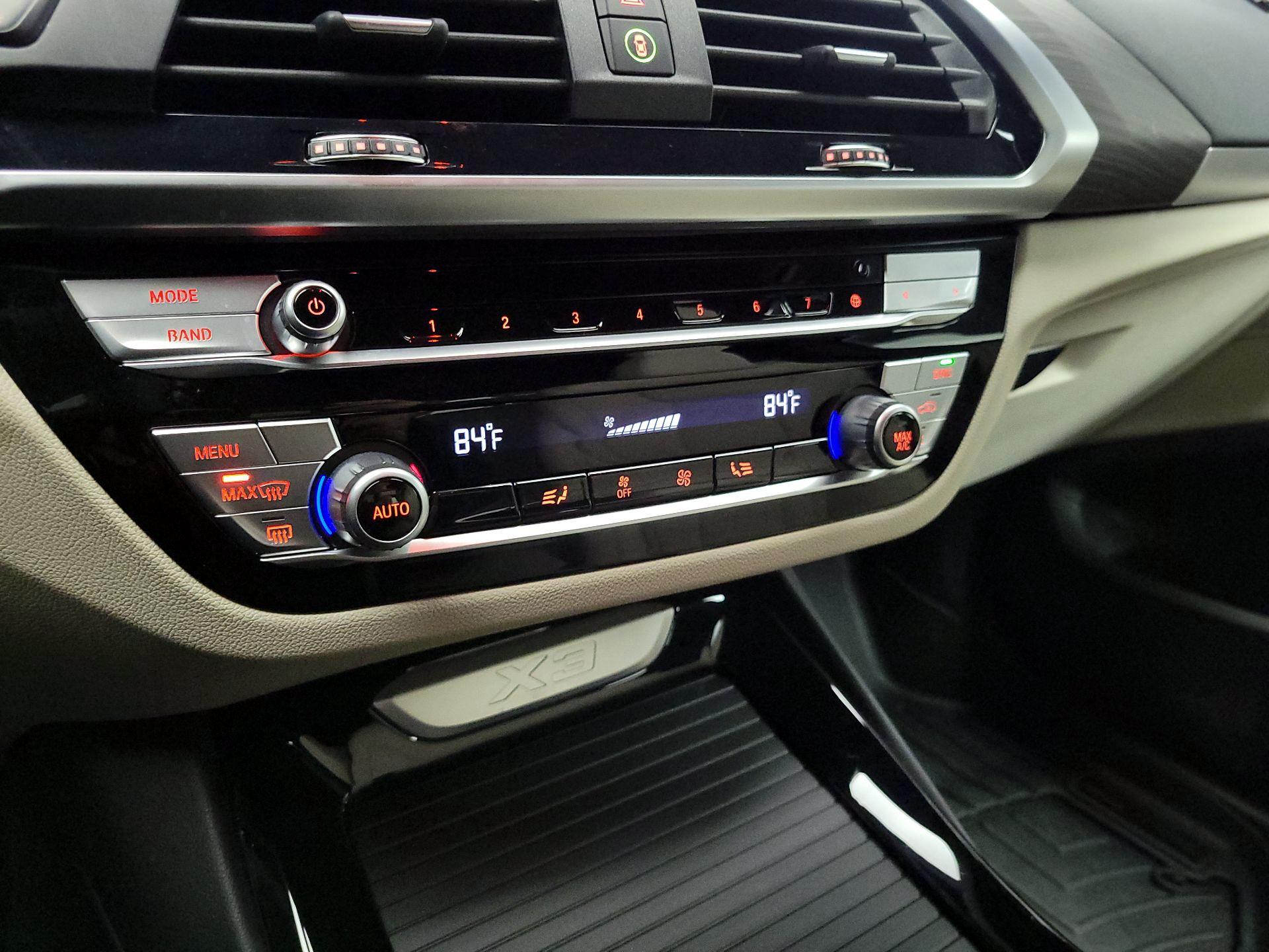 Thumbnail: 2021 BMW X3 - 17