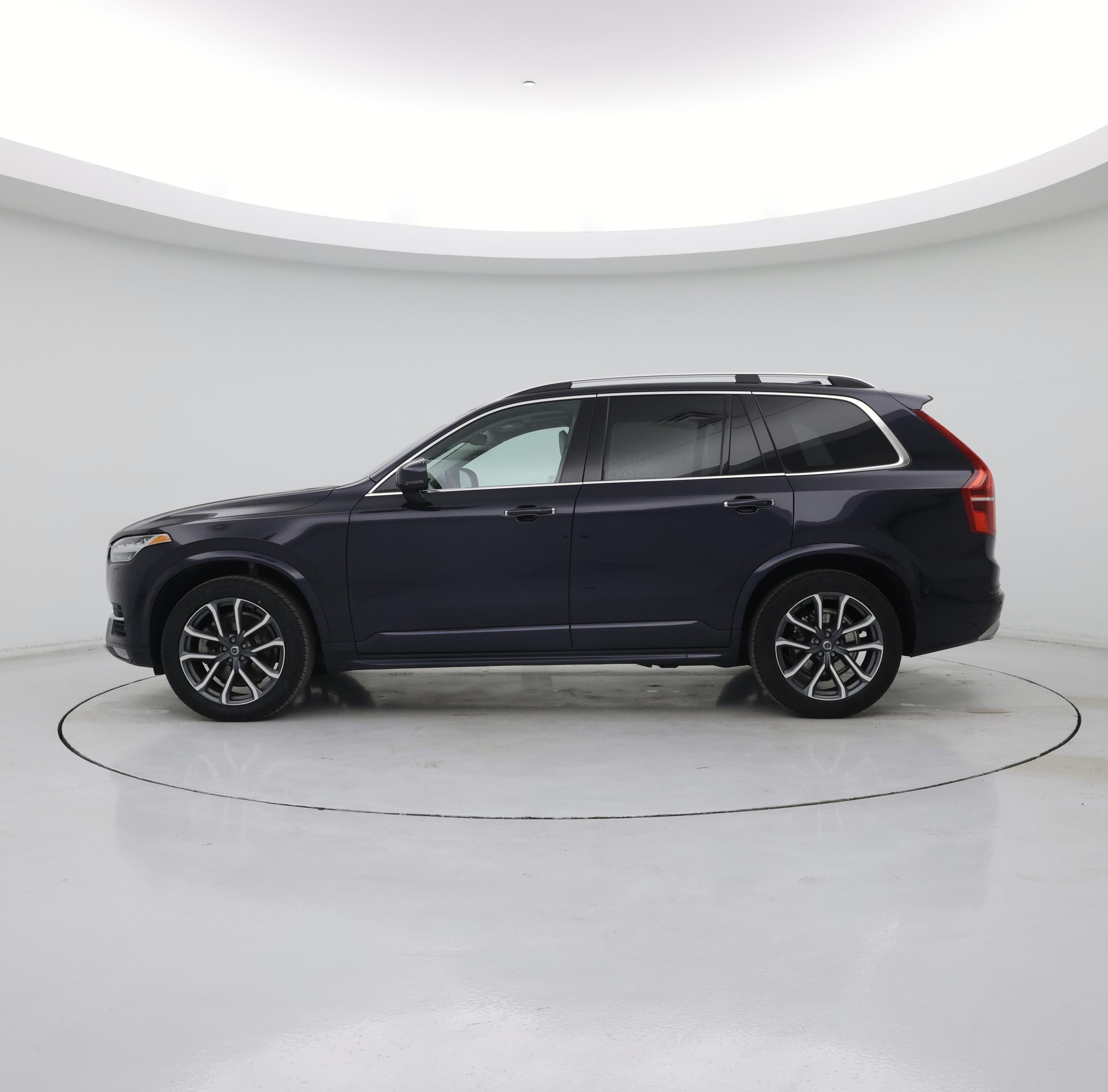 Thumbnail: 2019 Volvo XC90 - 3