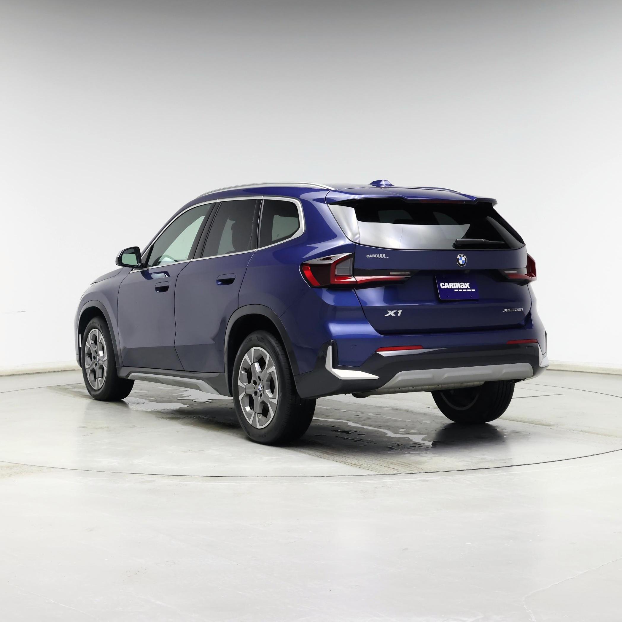 Thumbnail: 2023 BMW X1 - 2