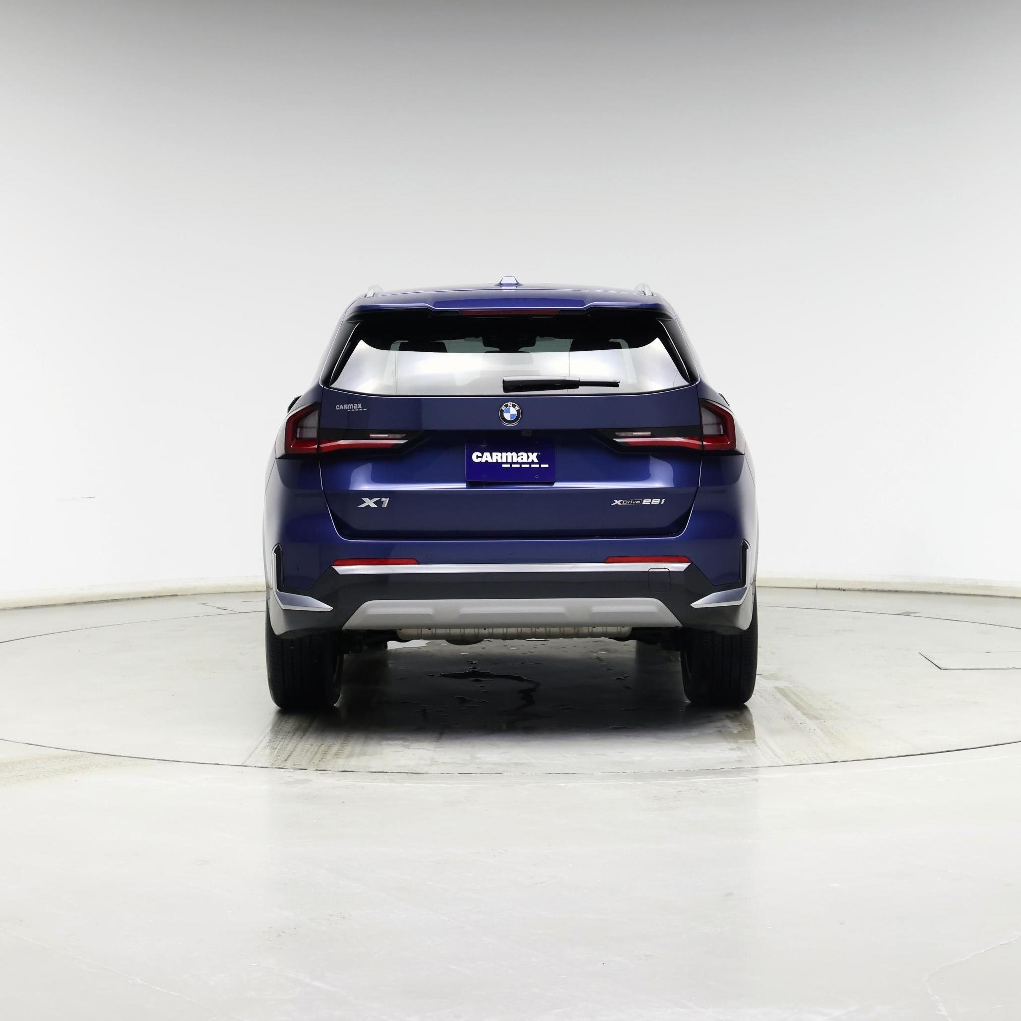 Thumbnail: 2023 BMW X1 - 6