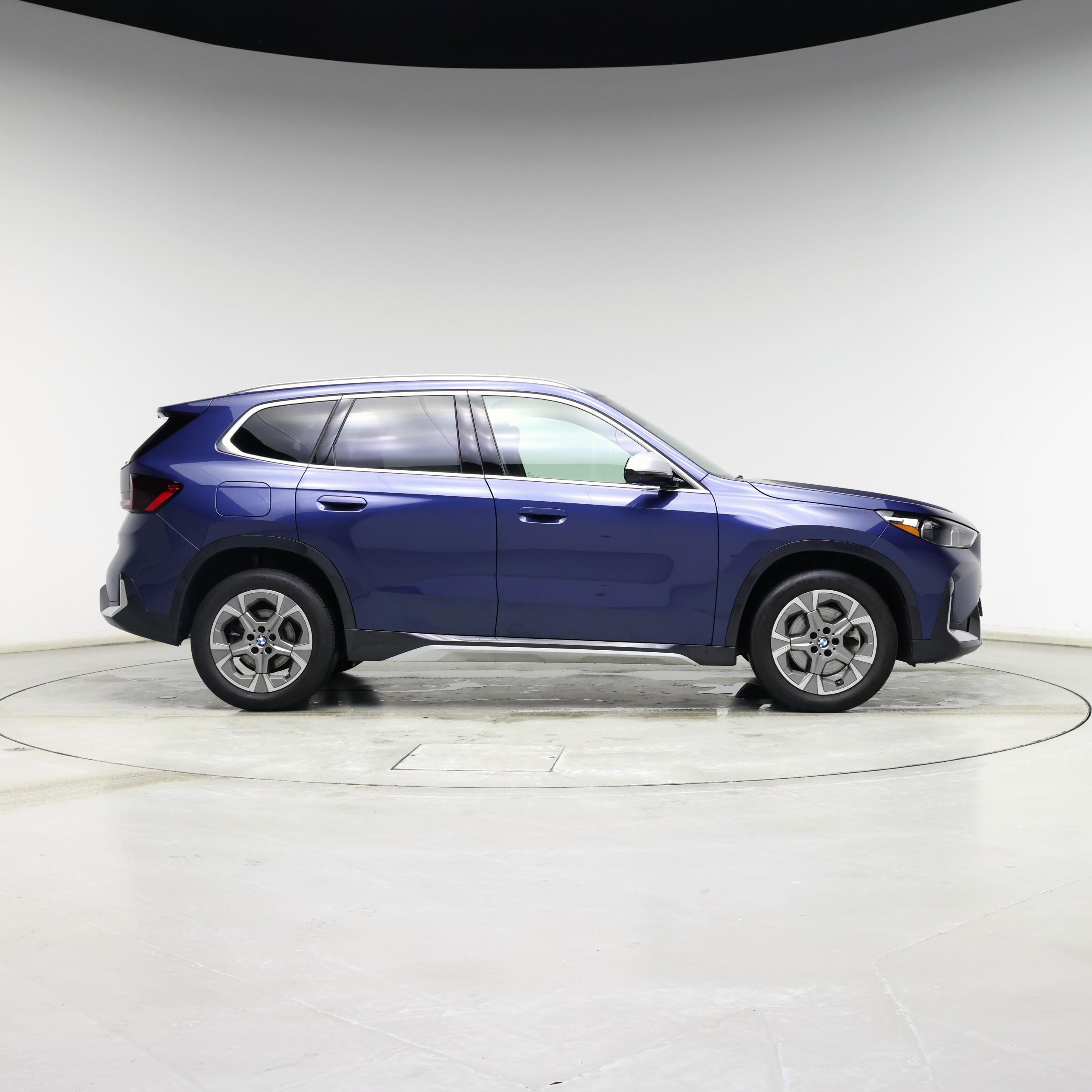 Thumbnail: 2023 BMW X1 - 7