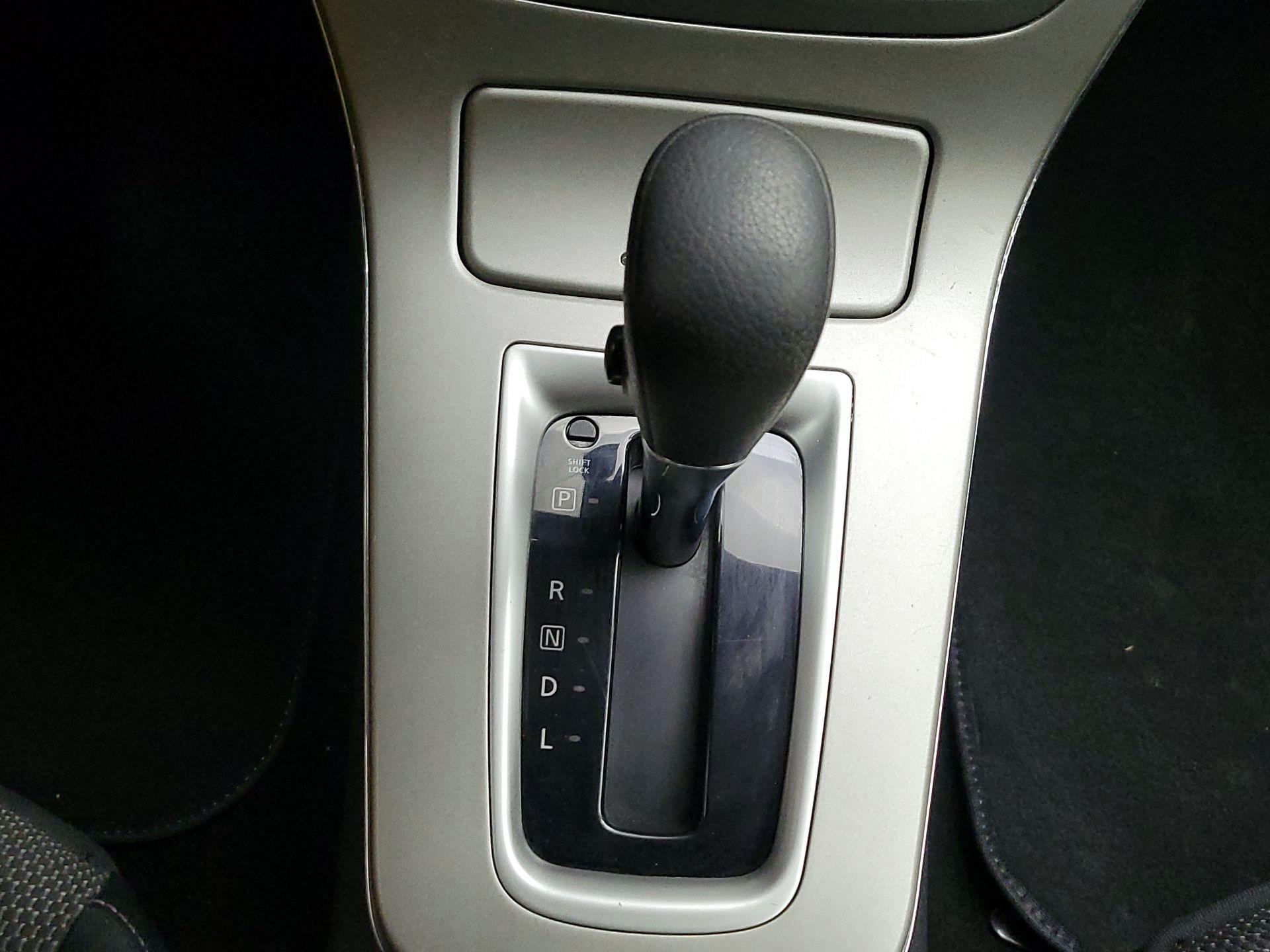 Thumbnail: 2014 Nissan Sentra - 16