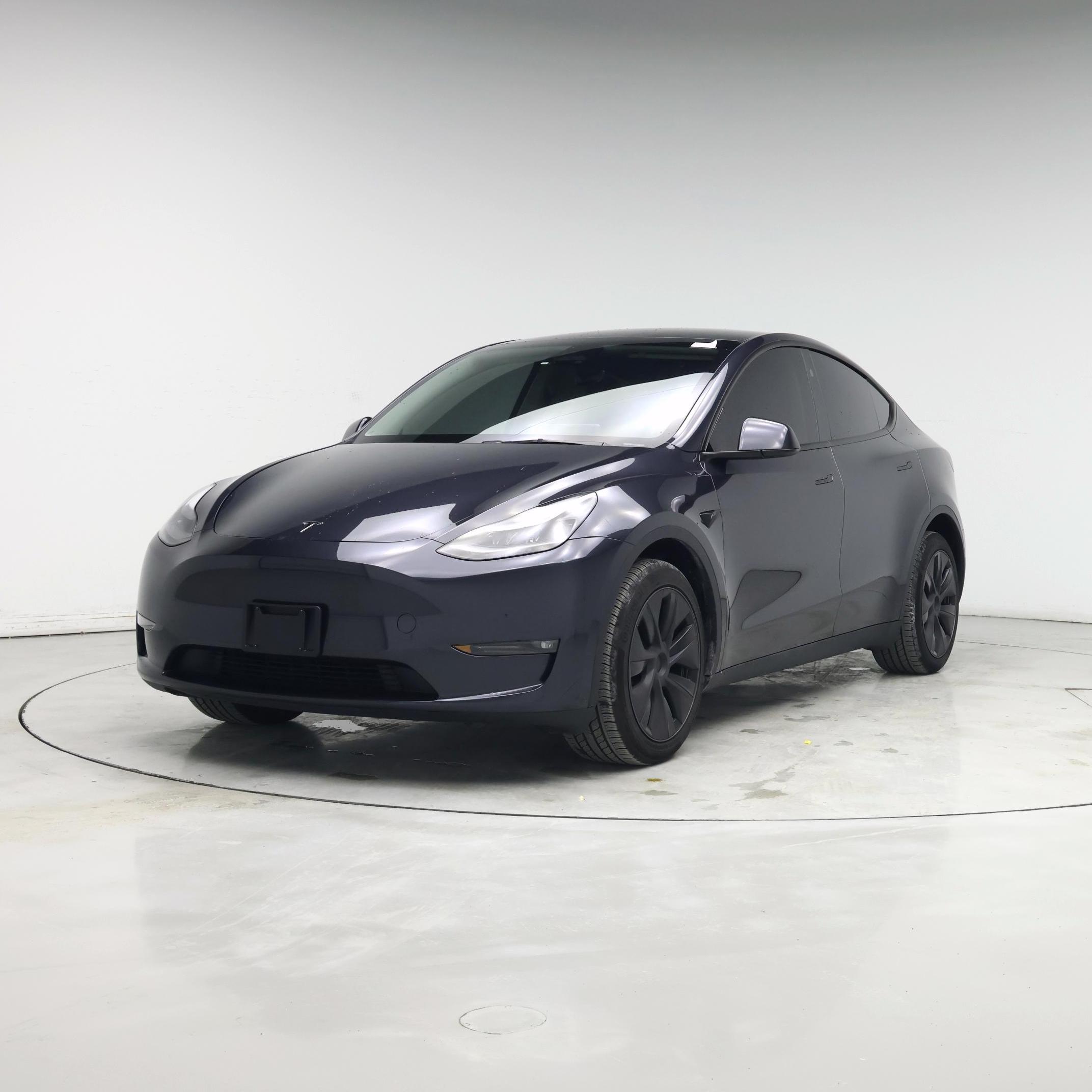 Thumbnail: 2025 Tesla Model Y - 4