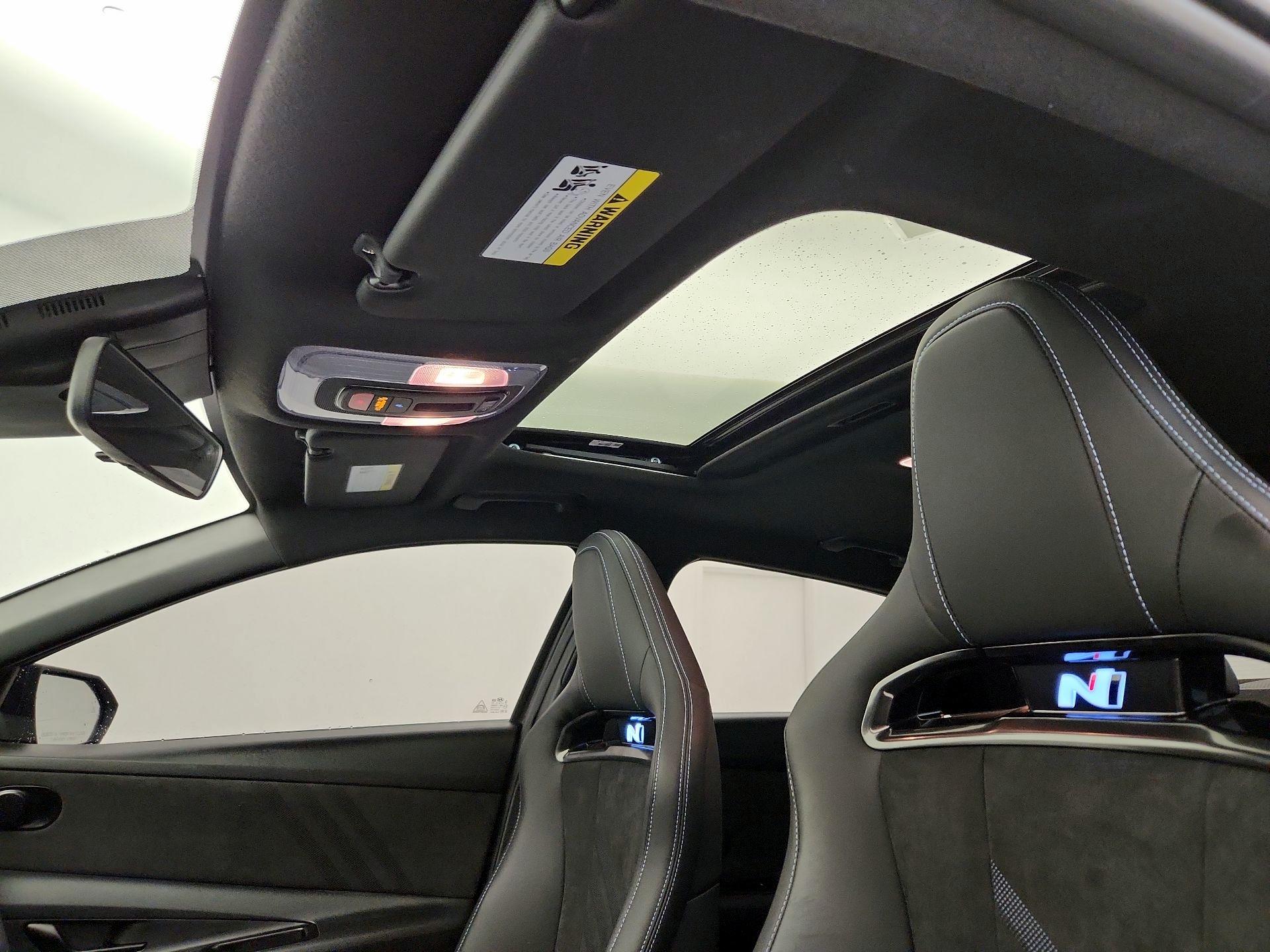 Thumbnail: 2025 Hyundai Elantra - 20