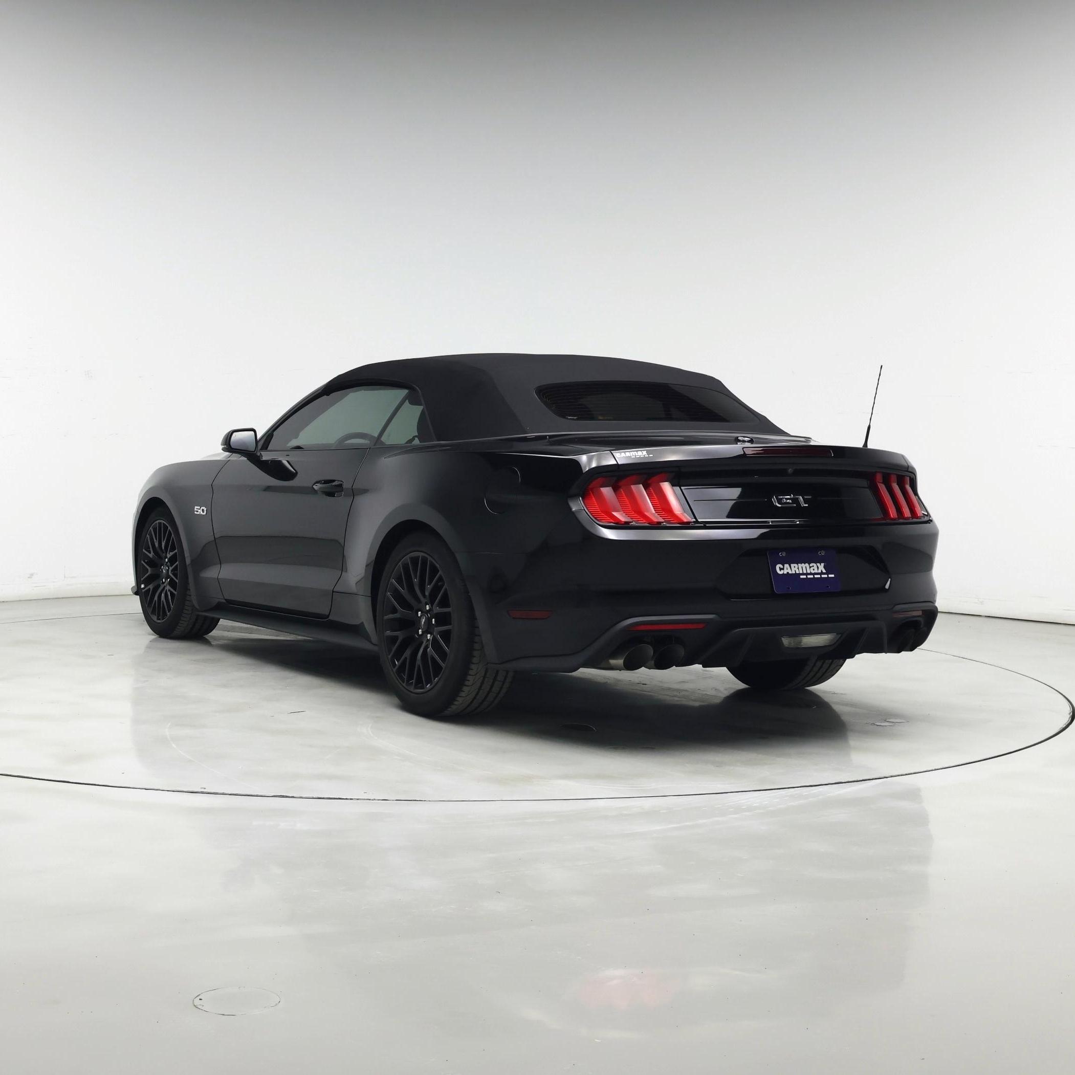 Thumbnail: 2022 Ford Mustang - 2