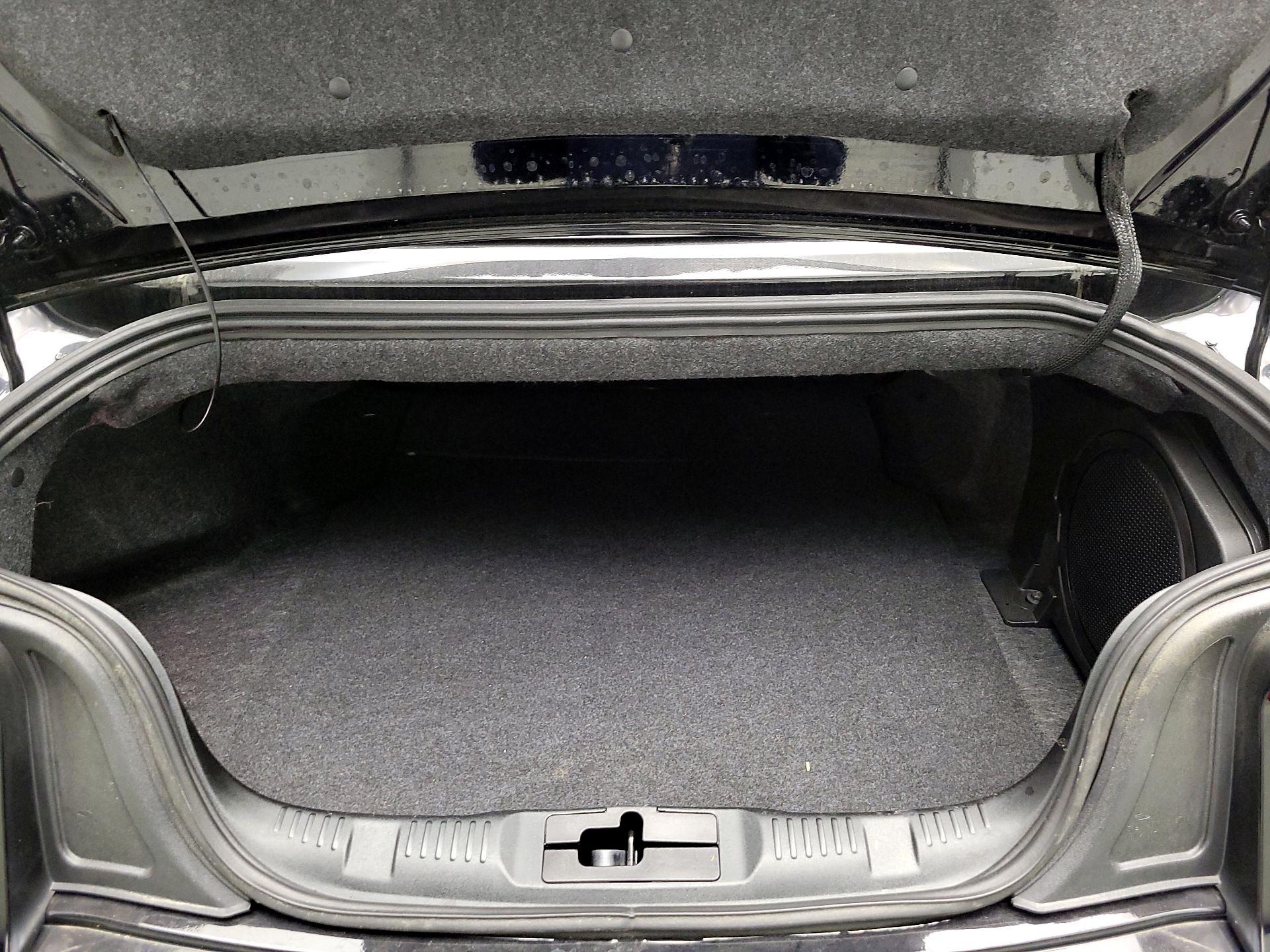 Thumbnail: 2022 Ford Mustang - 20