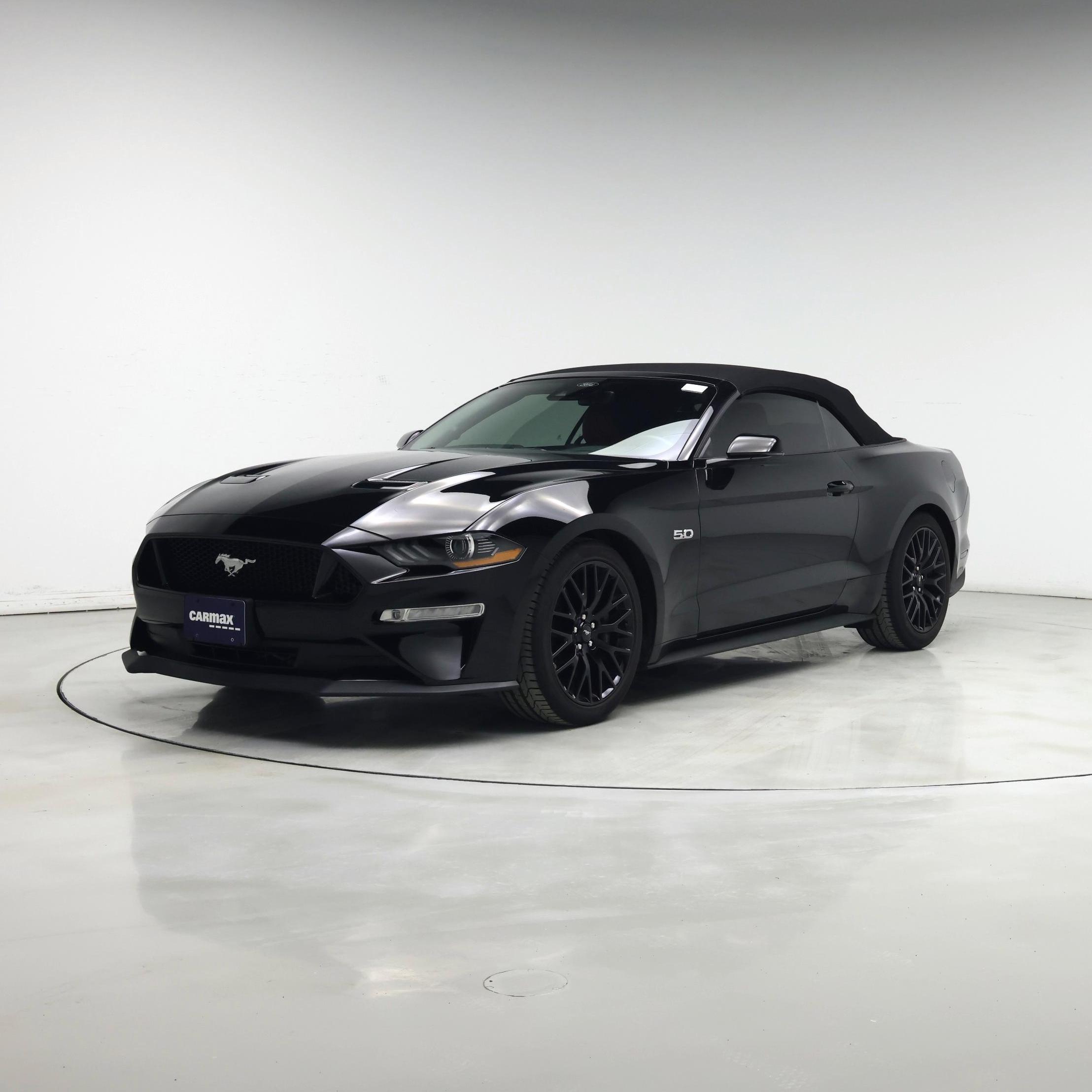 Thumbnail: 2022 Ford Mustang - 4