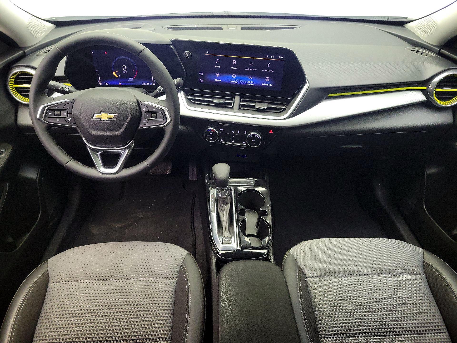 Thumbnail: 2024 Chevrolet Trax - 9