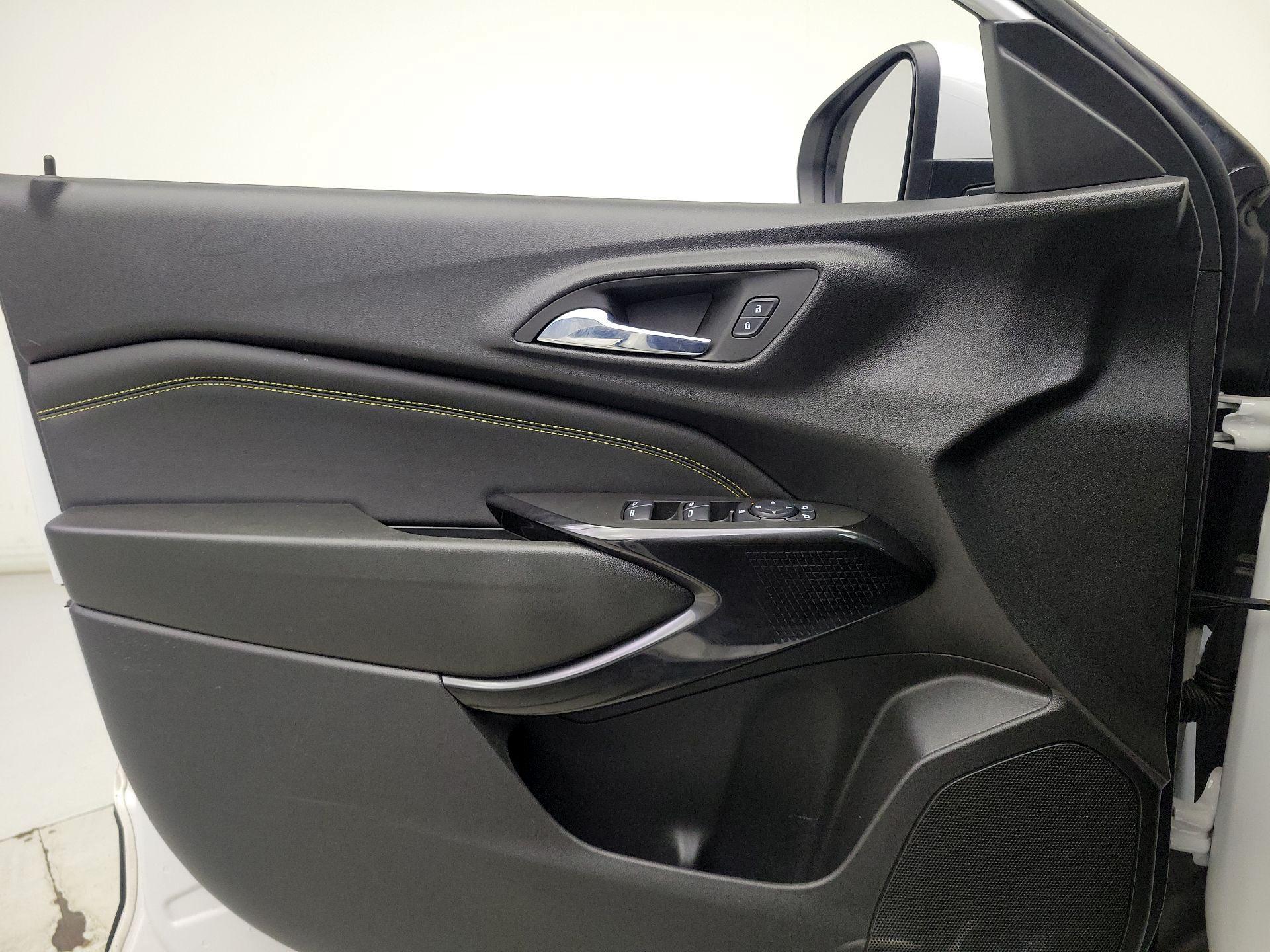 Thumbnail: 2024 Chevrolet Trax - 12