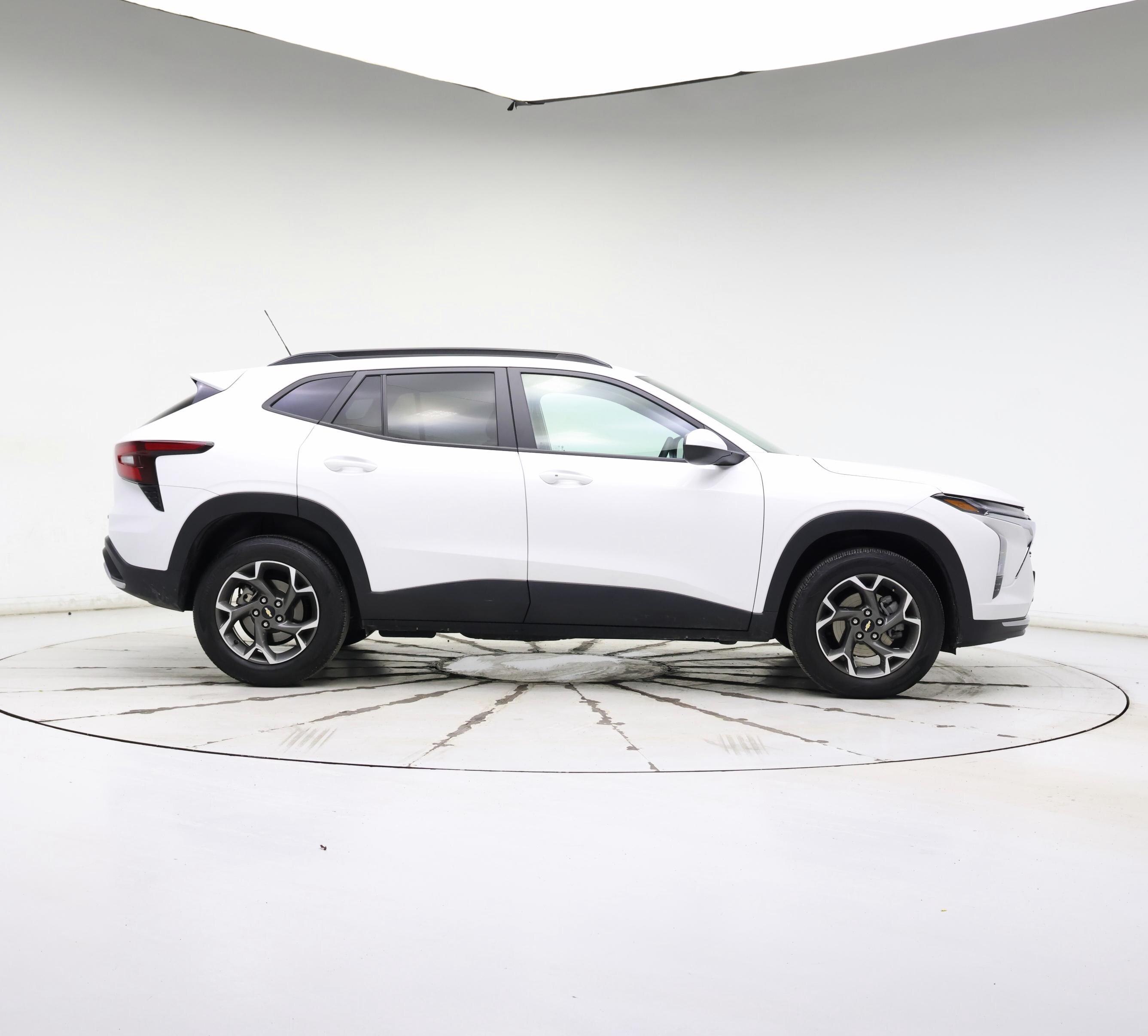 Thumbnail: 2024 Chevrolet Trax - 7